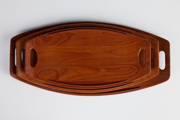 Set of Three Serving Trays by Jens Quistgaard for Dansk In Excellent Condition For Sale In Los Angeles, CA