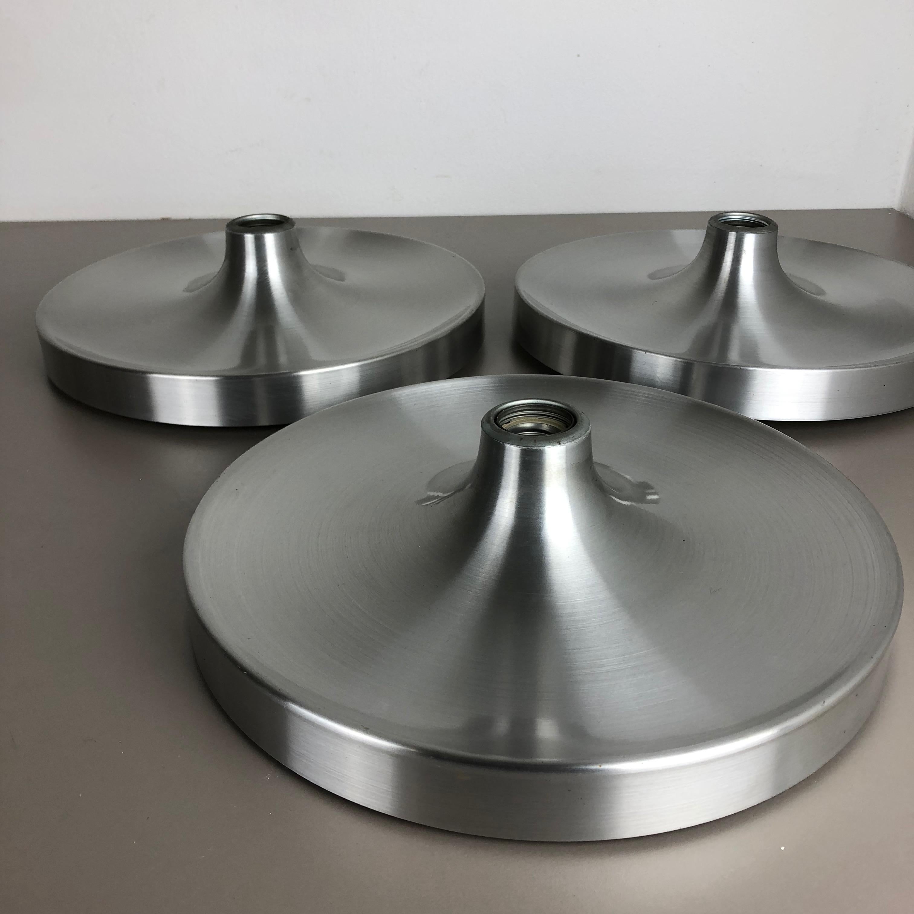 Set of Three Silver 1960s Charlotte Perriand Disc Wall Light by Honsel, Germany 10