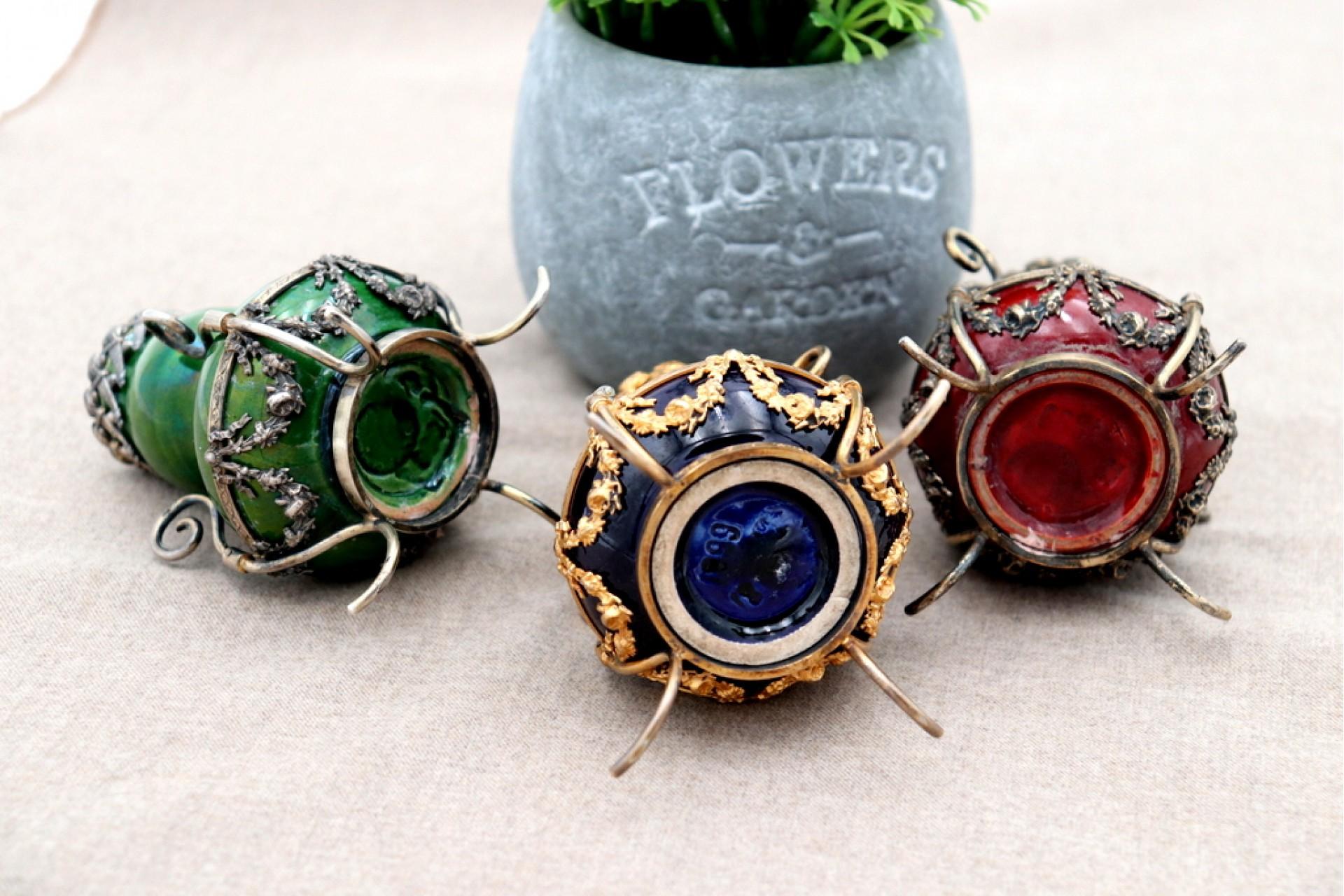 European Set of three small silver and porcelain jars For Sale