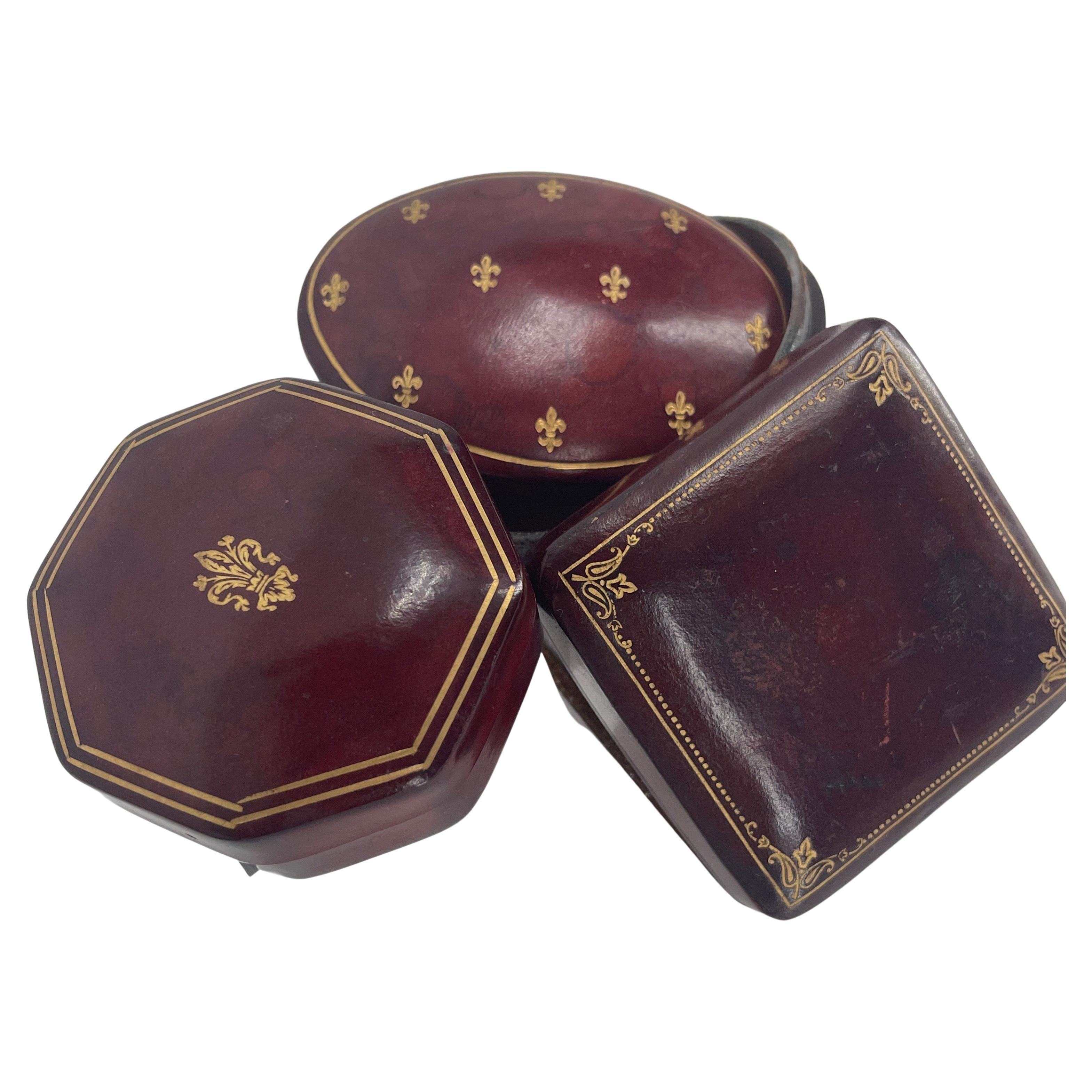 20th Century Set of Three Small Vintage Italian Red Leather Jewelry Boxes