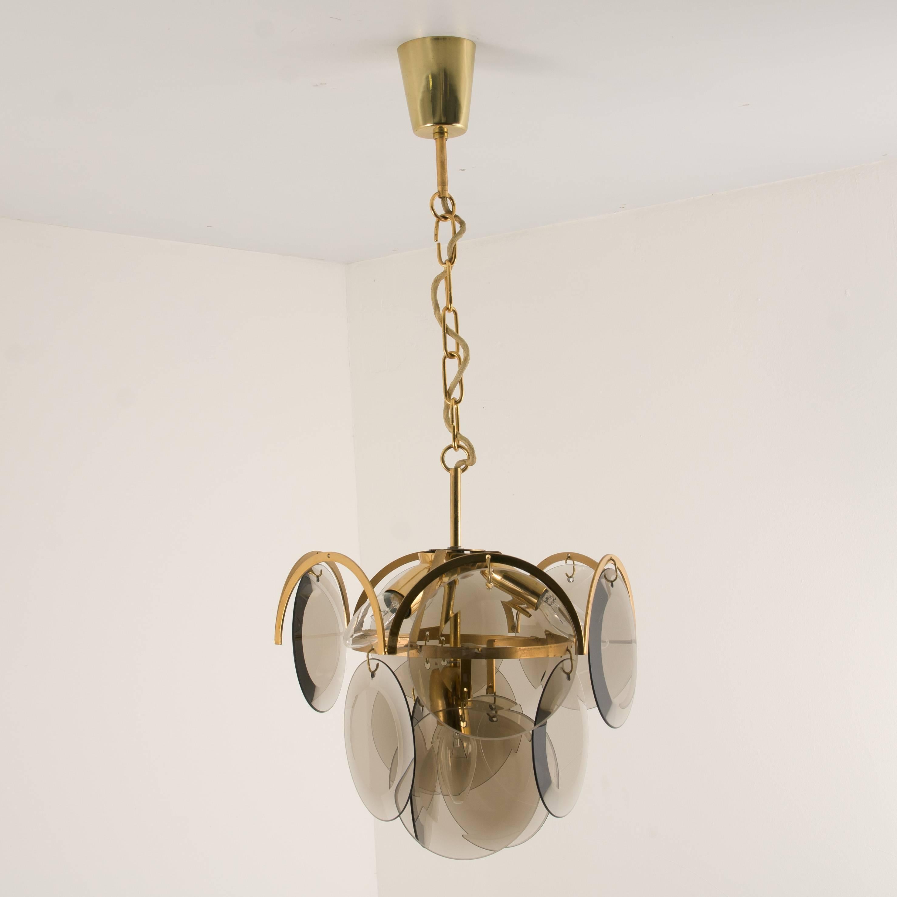 Set of Three Smoked Glass and Brass Chandeliers in the Style of Vistosi, Italy For Sale 6
