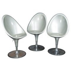 Vintage Set of Three Space-Age Post-Modern Fiberglass Bar Stools, Circa 1980s.