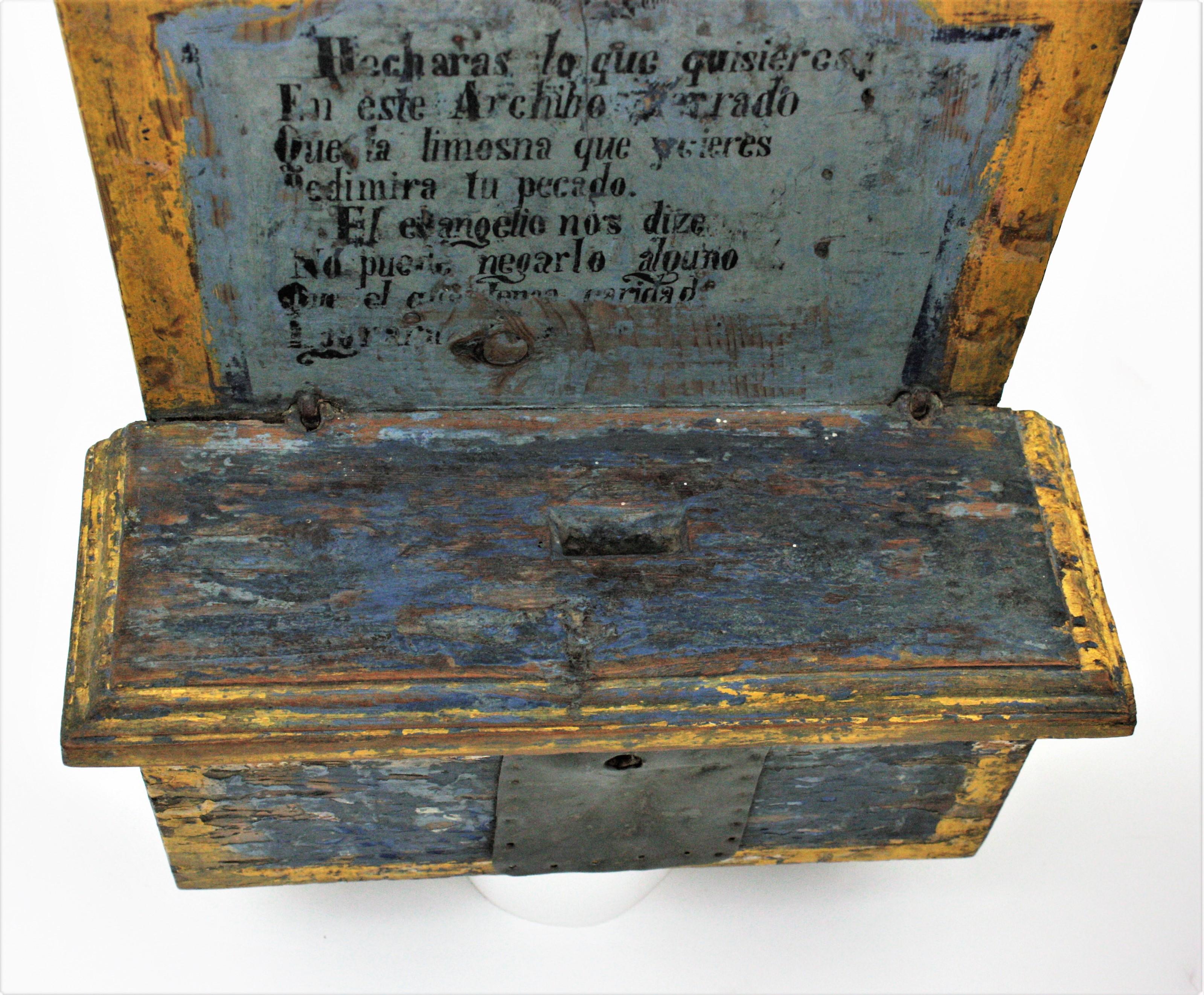 Spagnolo Set di tre cassette per le elemosine della chiesa spagnola, decorazione da parete, XVIII secolo in vendita