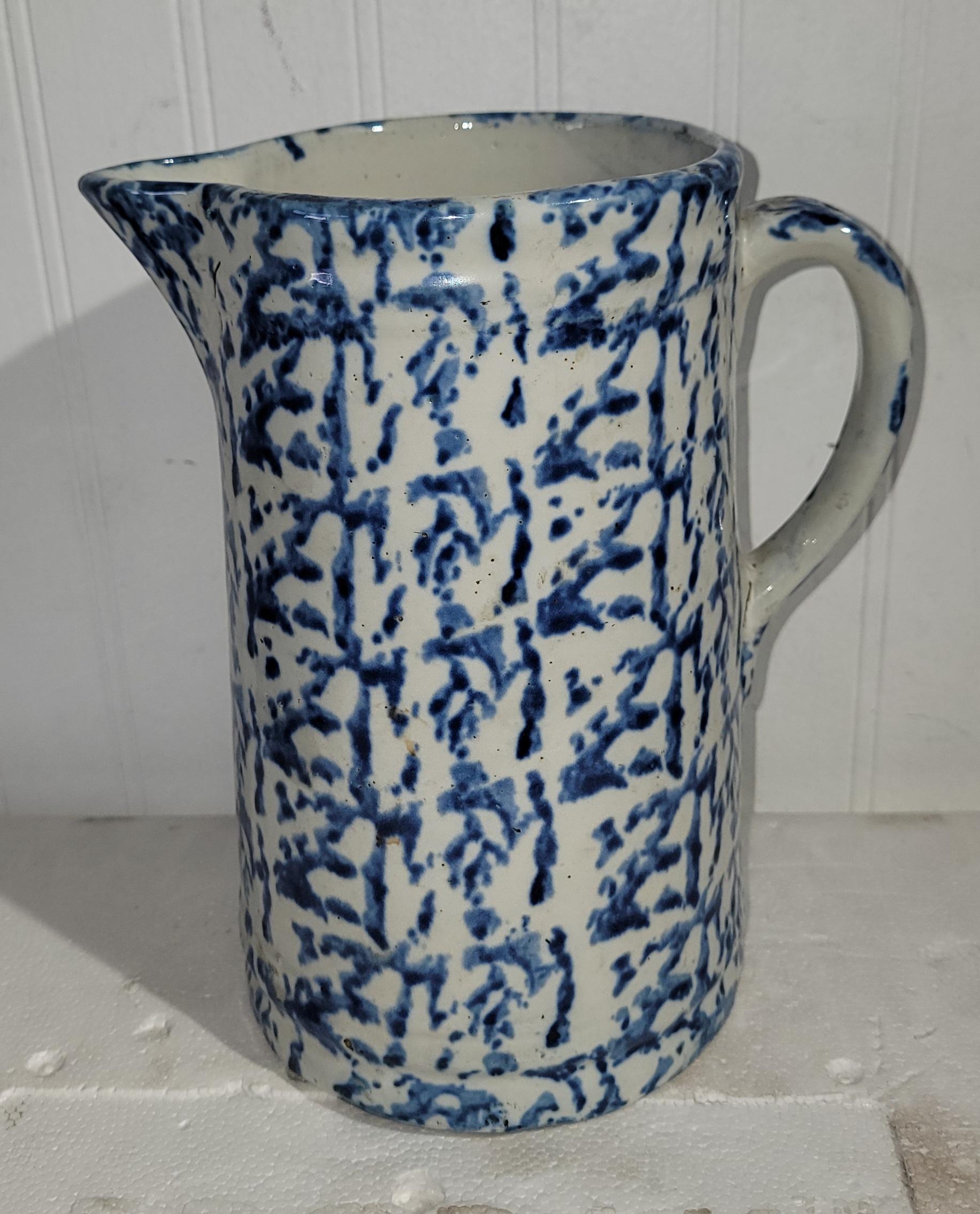 American Set of Three Sponge Ware Pitchers For Sale