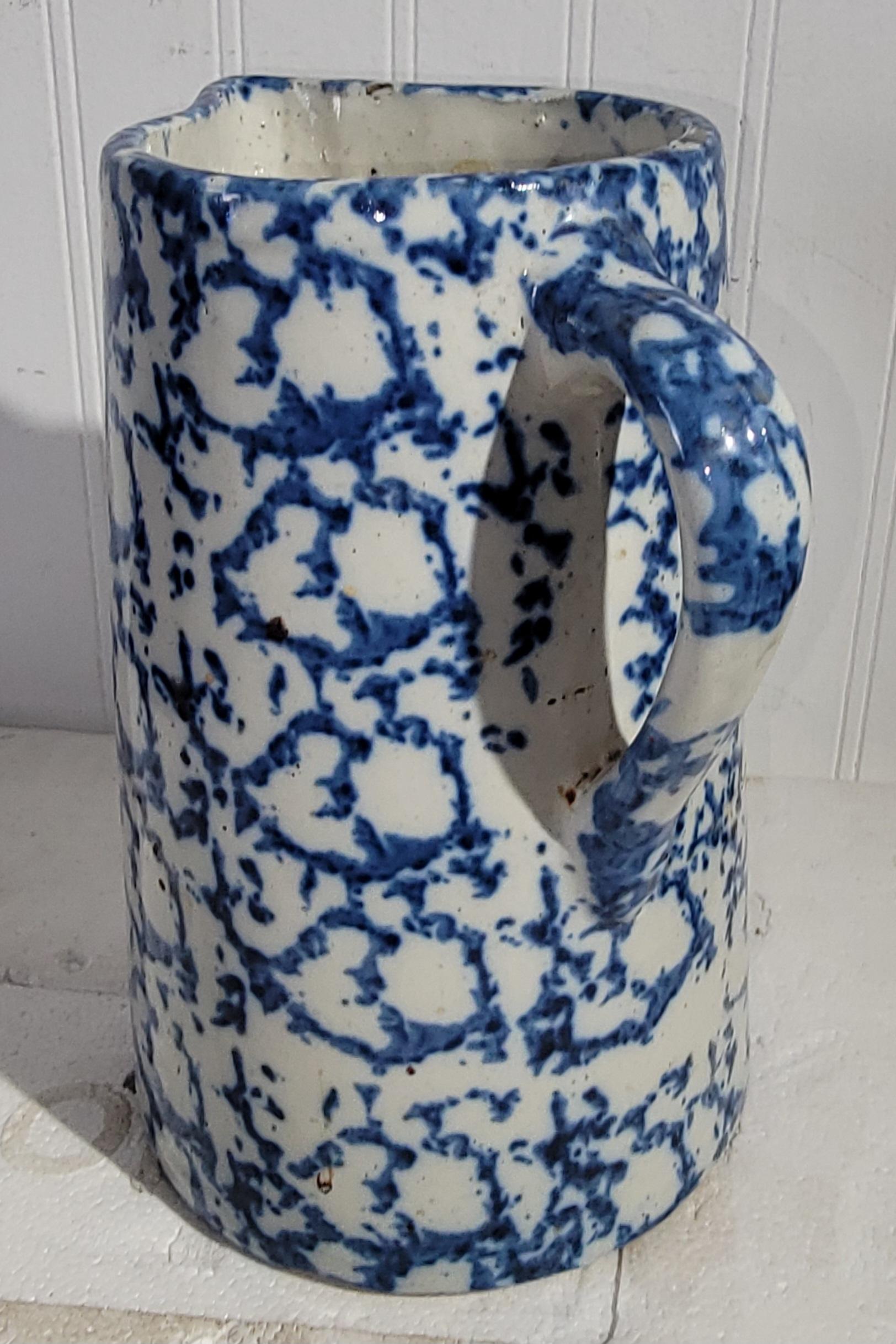 Pottery Set of Three Sponge Ware Pitchers For Sale