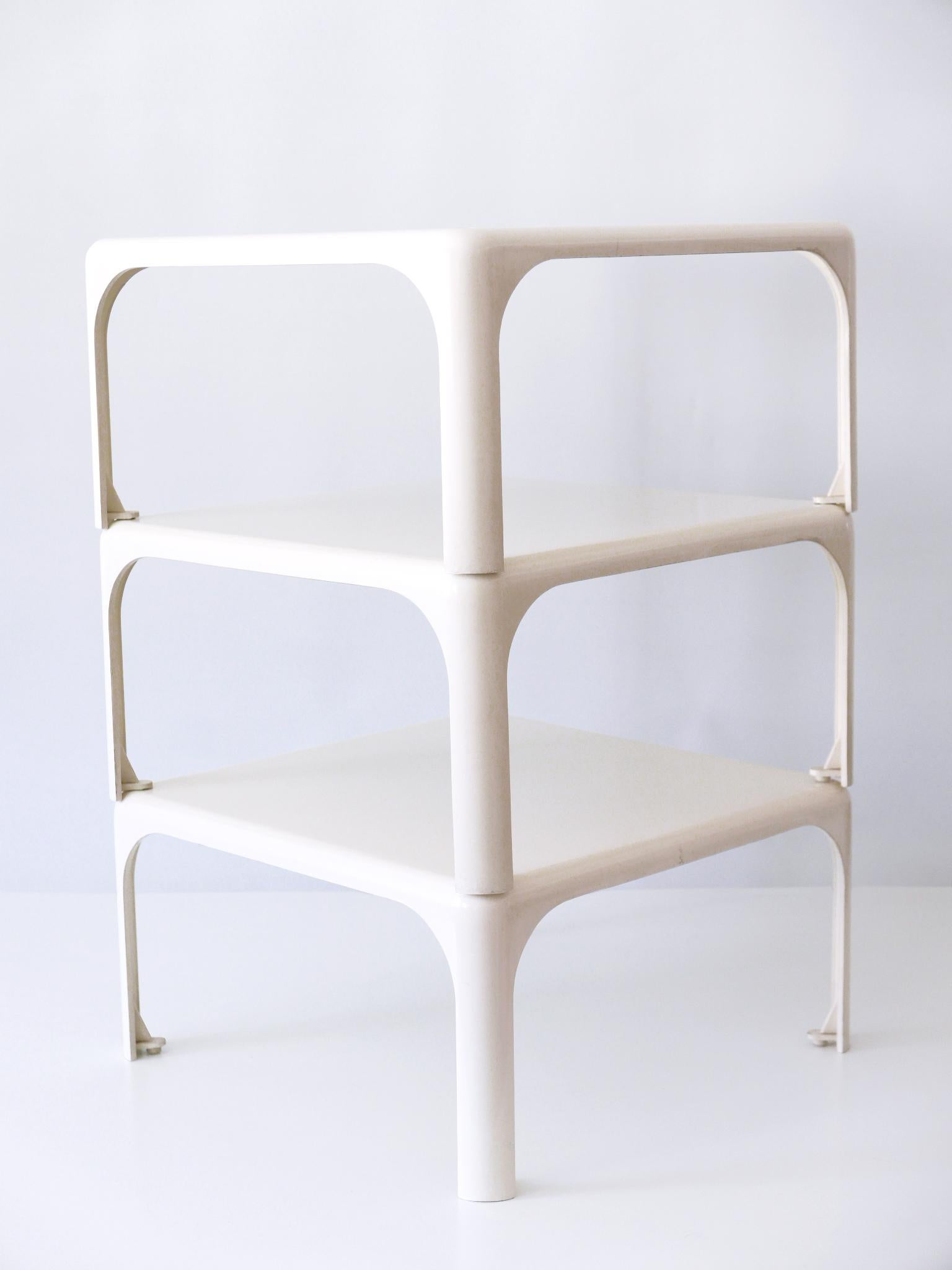 Mid-Century Modern Set of Three Stackable Side Tables Demetrio 45 by Vico Magistretti for Artemide For Sale