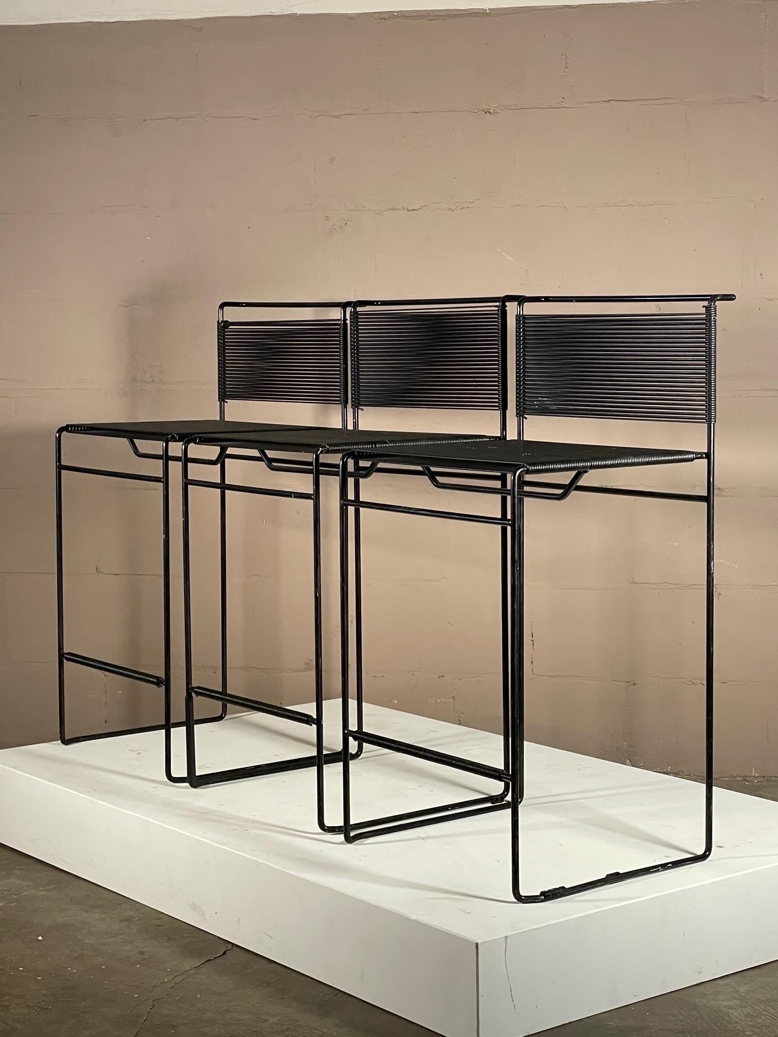 Set of Three Stackable Spaghetti Bar Stools by Belotti for Flyline, Italy, 1970 In Good Condition In St.Petersburg, FL