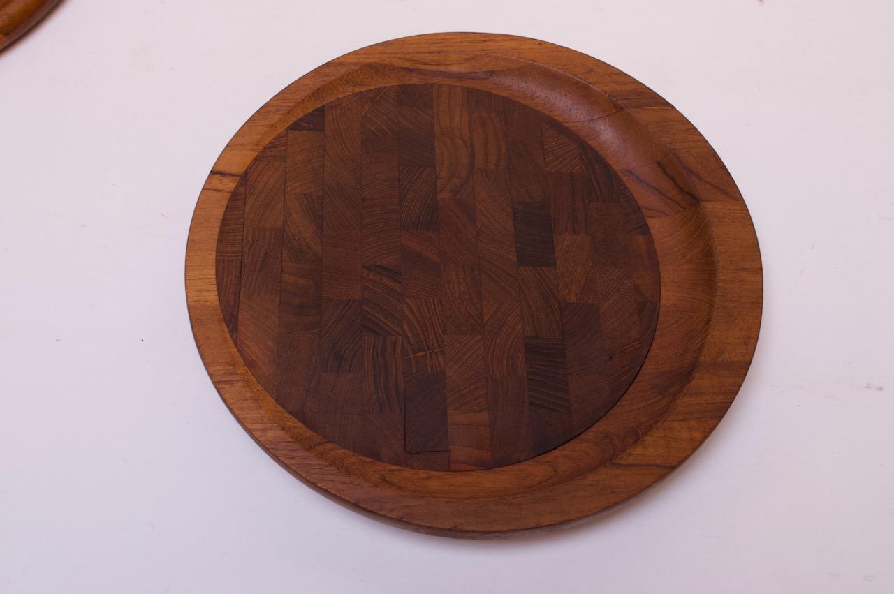 Mid-Century Modern Set of Three Staved Teak Cutting Boards / Trays by Jens Quistgaard for Dansk For Sale