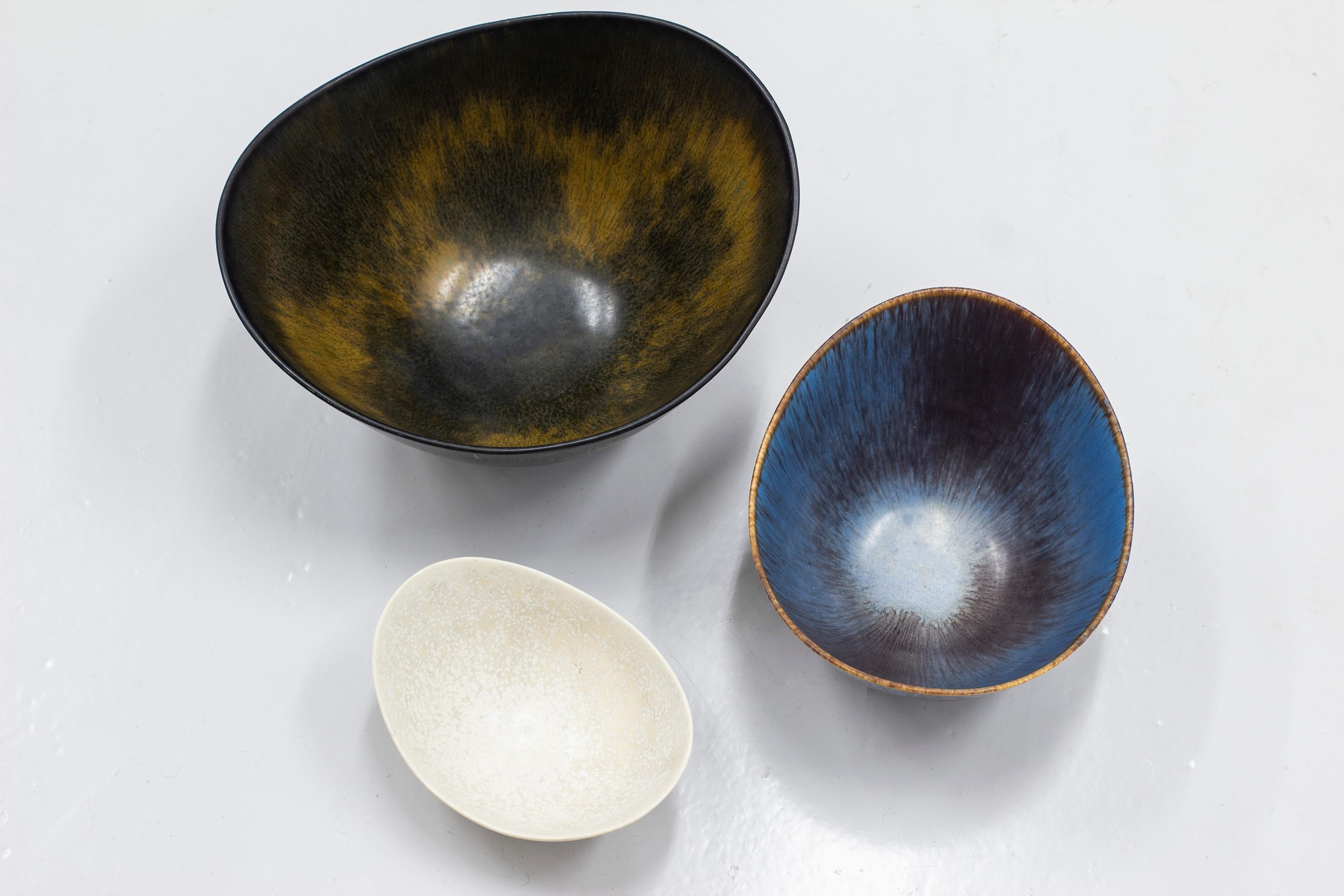 Scandinavian Modern Set of Three Stoneware Bowls by Gunnar Nylund for Rörstrand, Sweden, 1950s