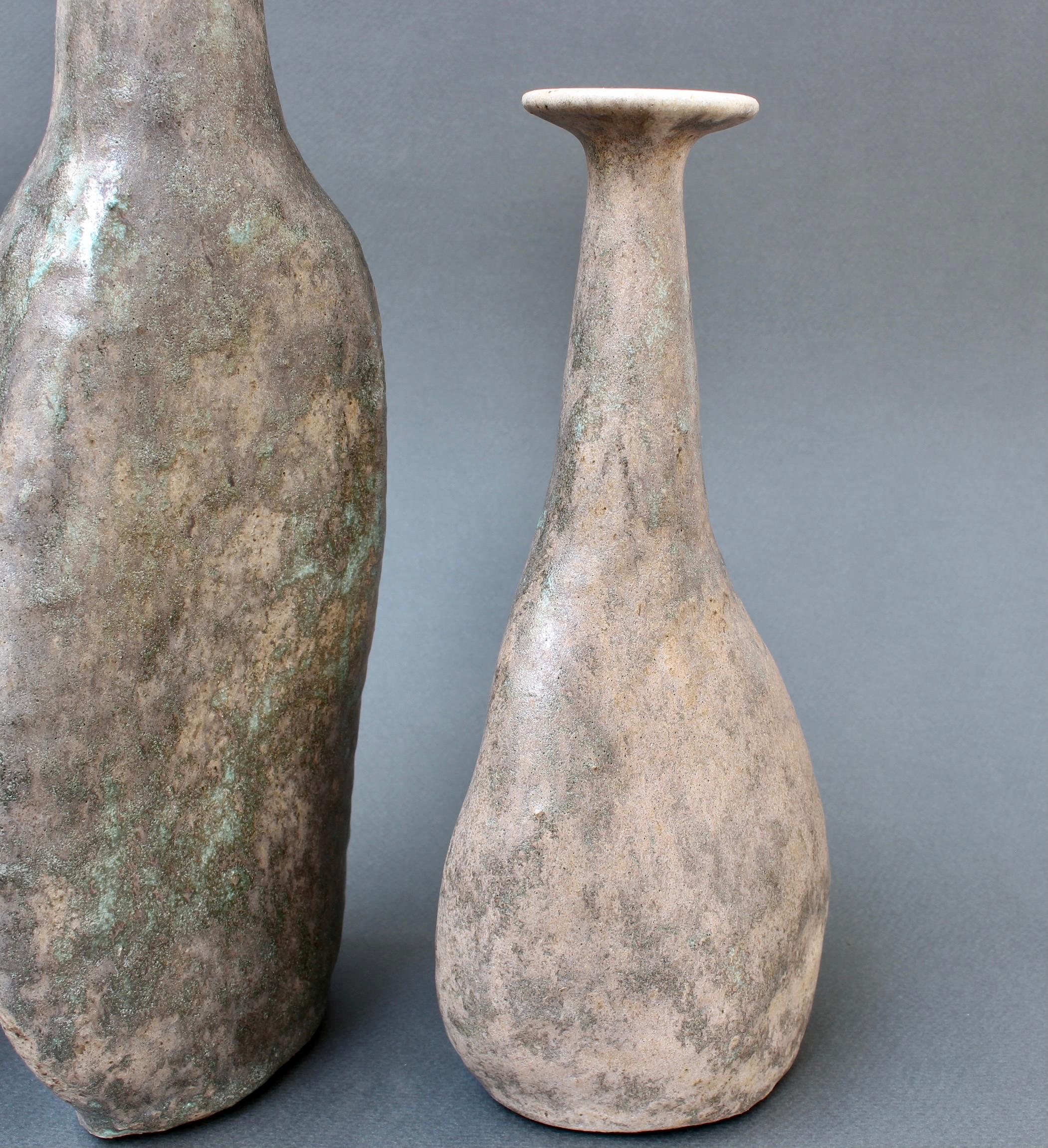 Set of Three Stoneware Vases by Bruno Gambone 'circa 1980s' In Good Condition For Sale In London, GB