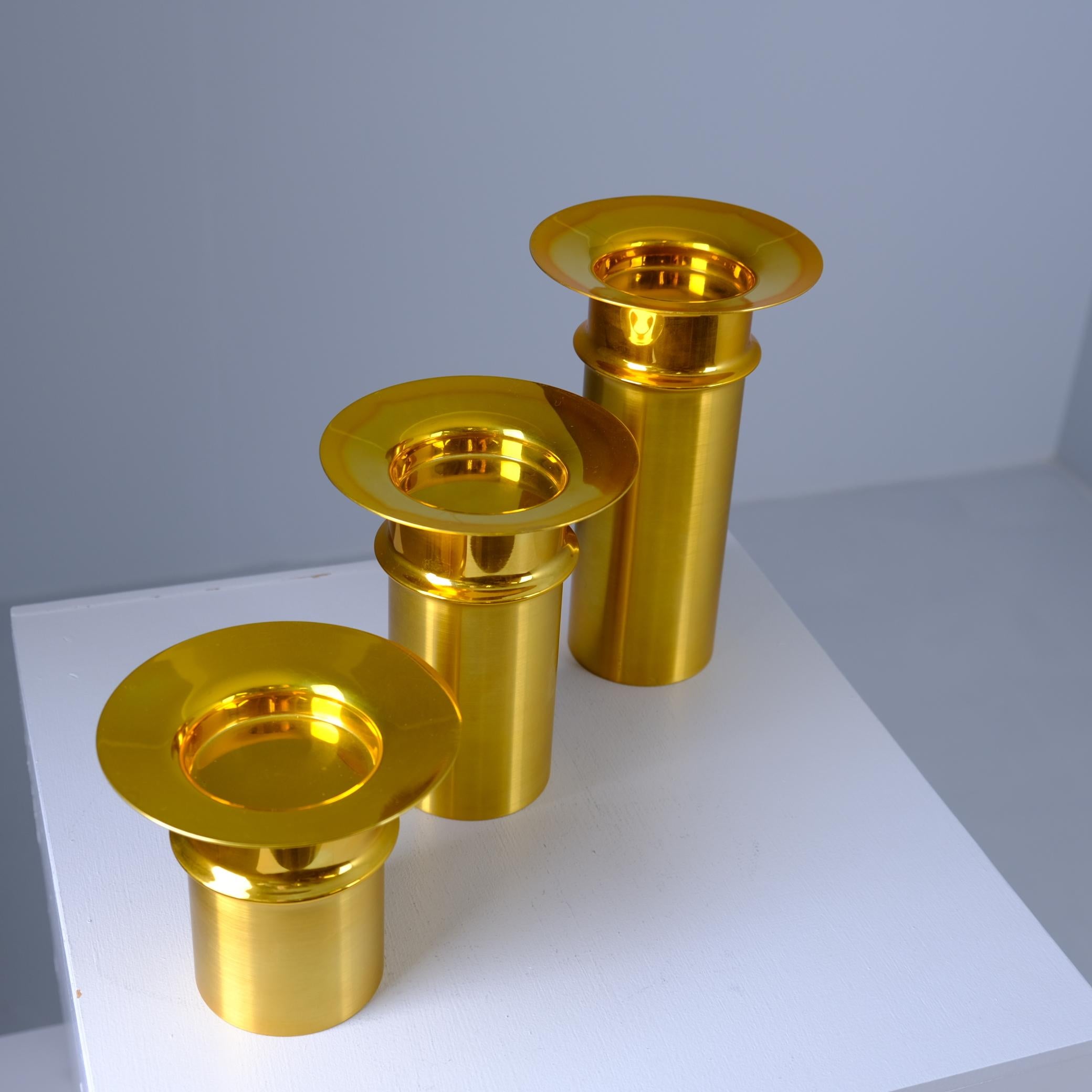 Set Of Three Tapio Wirkkala Bronze Candle Holders TW 486, Kultakeskus Oy 1970s In Good Condition For Sale In Helsinki, FI