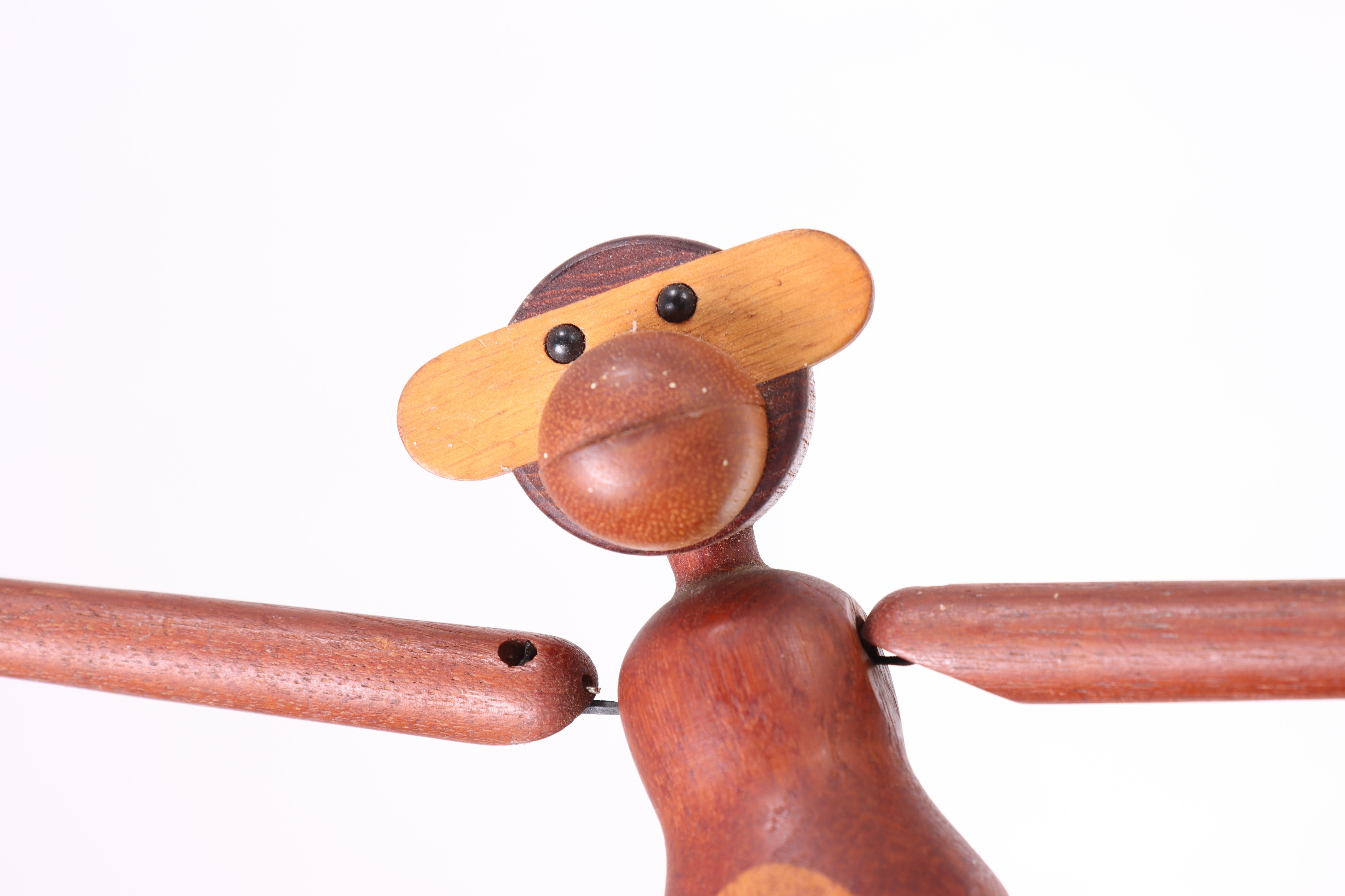 Teck Ensemble de trois figurines en teck et bois de Limba de Kay Bojesen en vente
