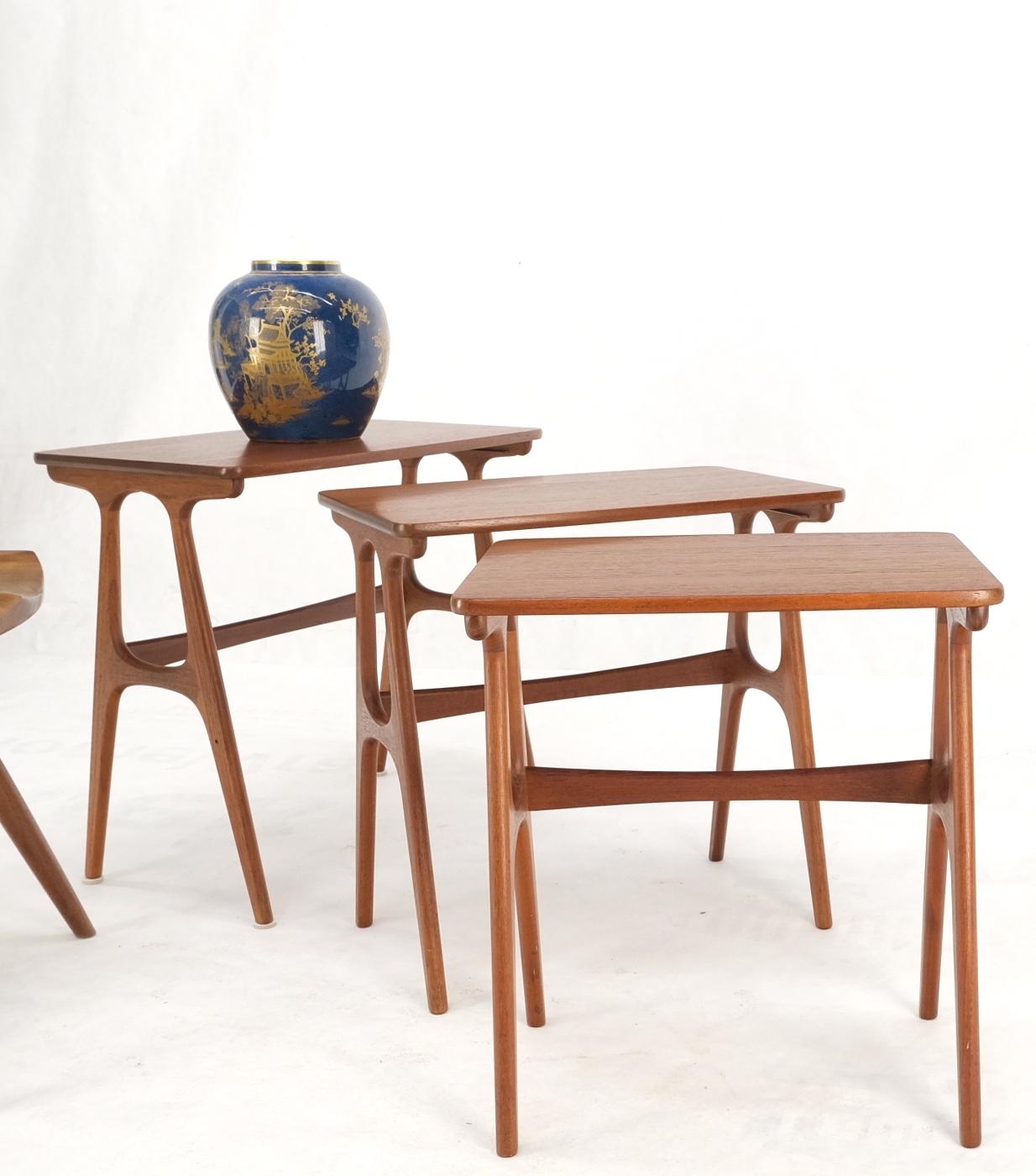 Set of Three Teak Danish Mid-Century Modern Nesting Stacking Tables Mint 15