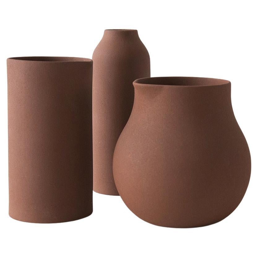 Set of Three Terracota Vessels in High Temperature Stoneware and Clay For Sale