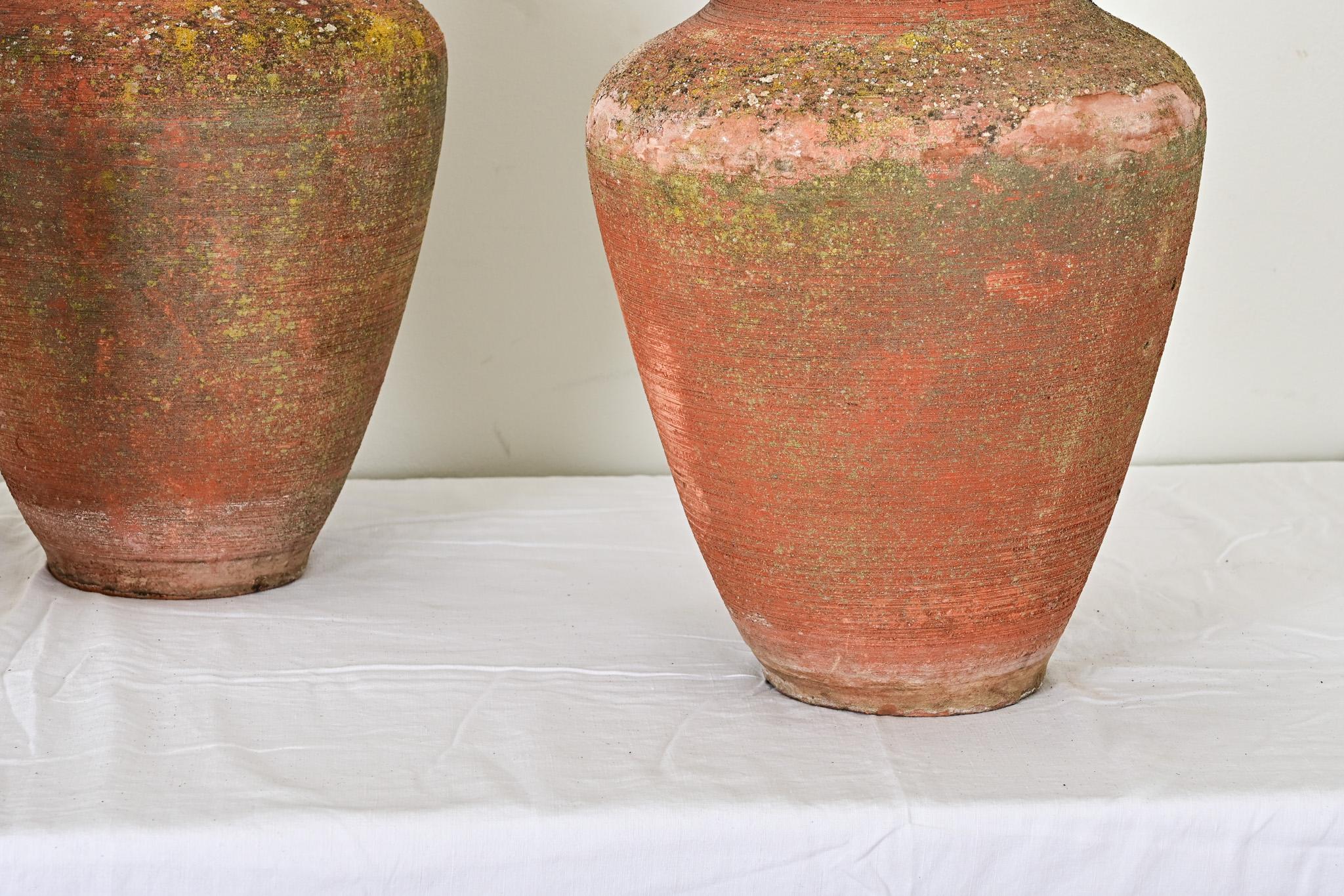 Set di tre vasi in terracotta In condizioni buone in vendita a Baton Rouge, LA