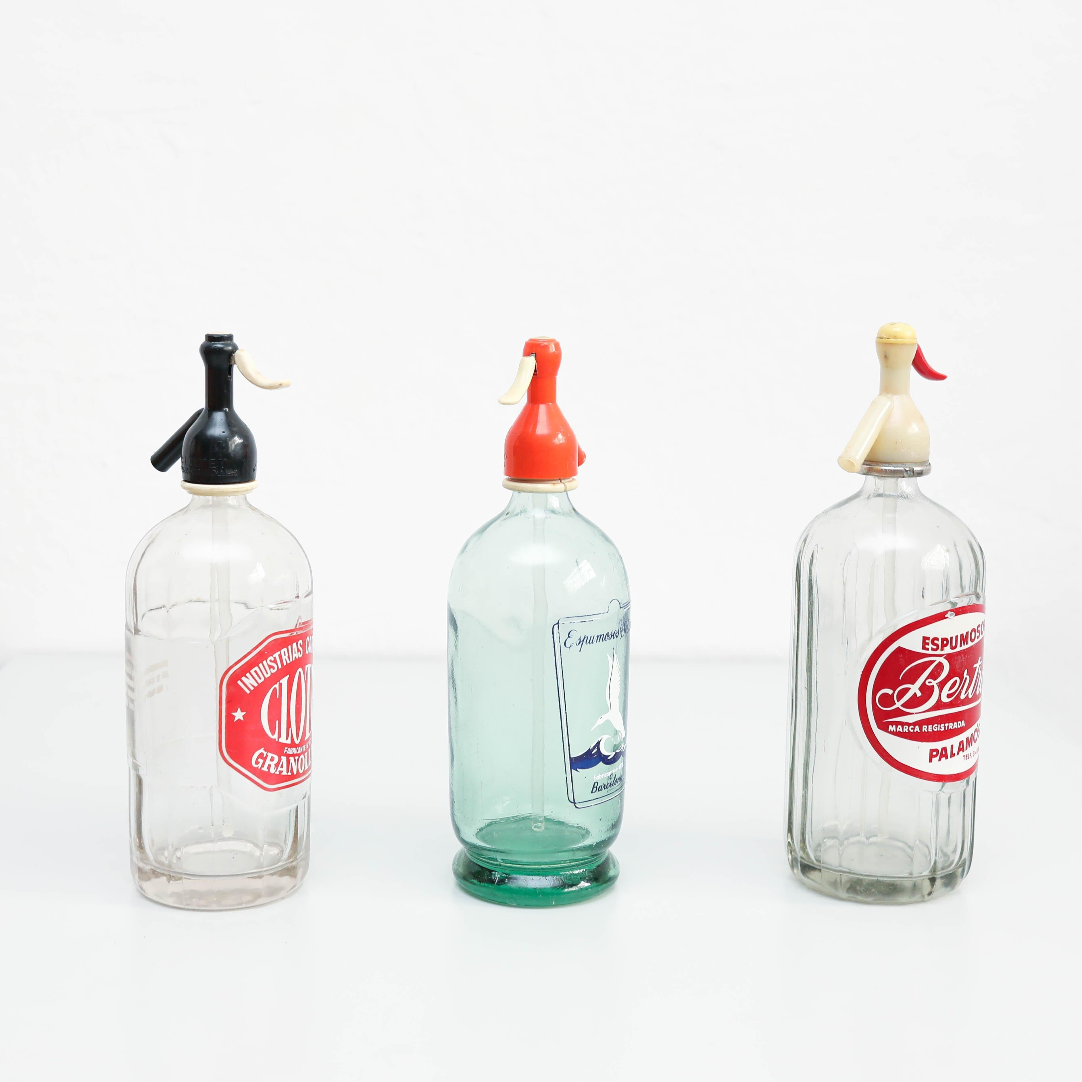 Juego de tres sifones de soda tradicionales catalanes de época, hacia 1990 finales del siglo XX en venta