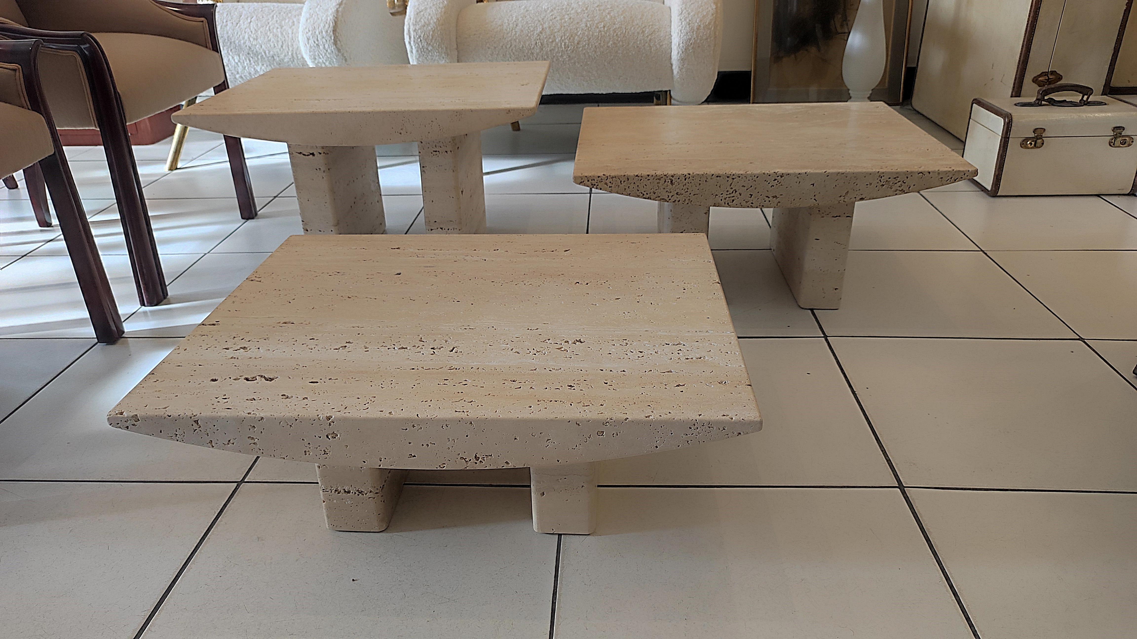 Set of Three Travertine  Cocktail tables circa 80' For Sale 3
