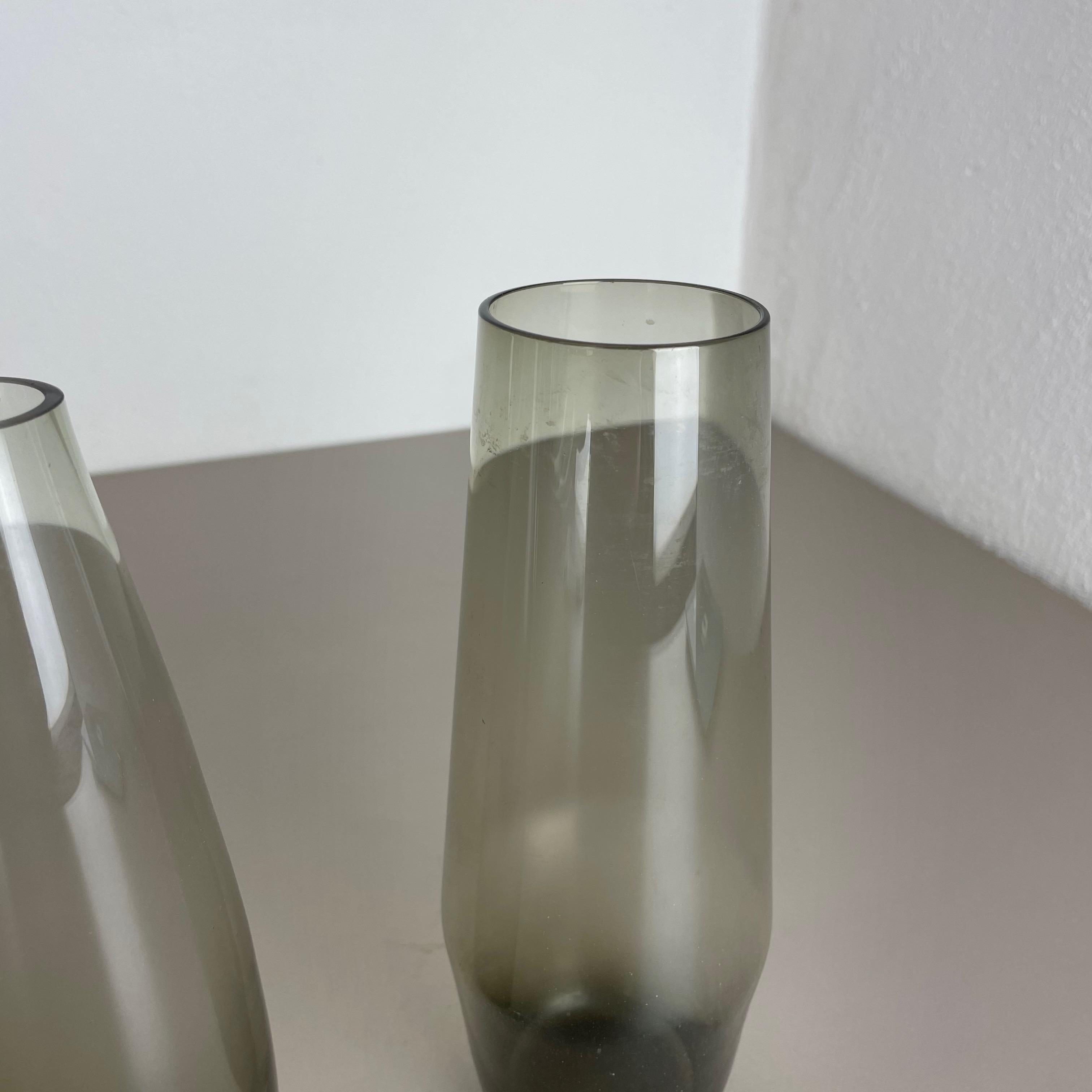 Ensemble de trois vases en turmaline attribués à Wilhelm Wagenfeld WMF, Allemagne, années 1960 en vente 4