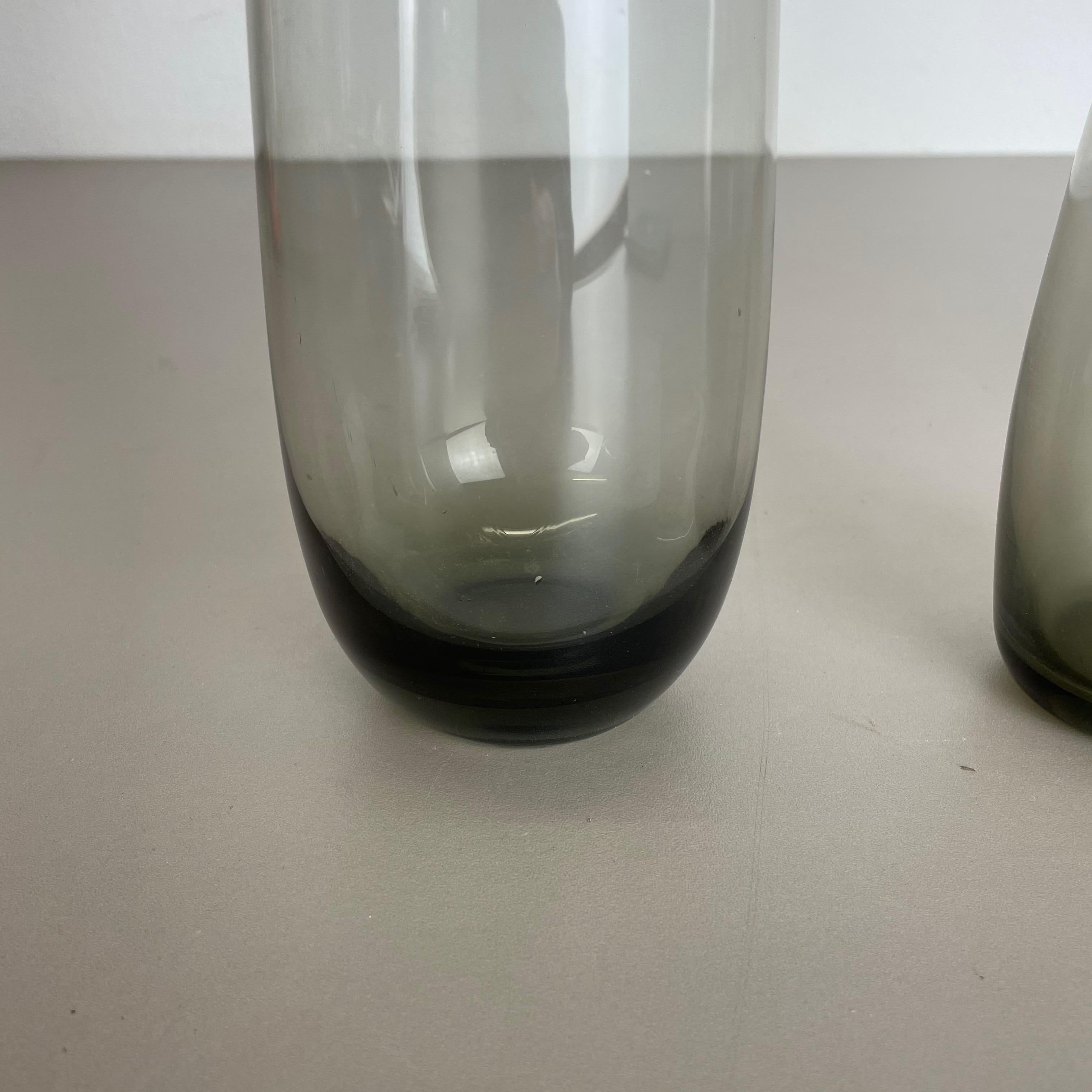 Verre Ensemble de trois vases en turmaline attribués à Wilhelm Wagenfeld WMF, Allemagne, années 1960 en vente