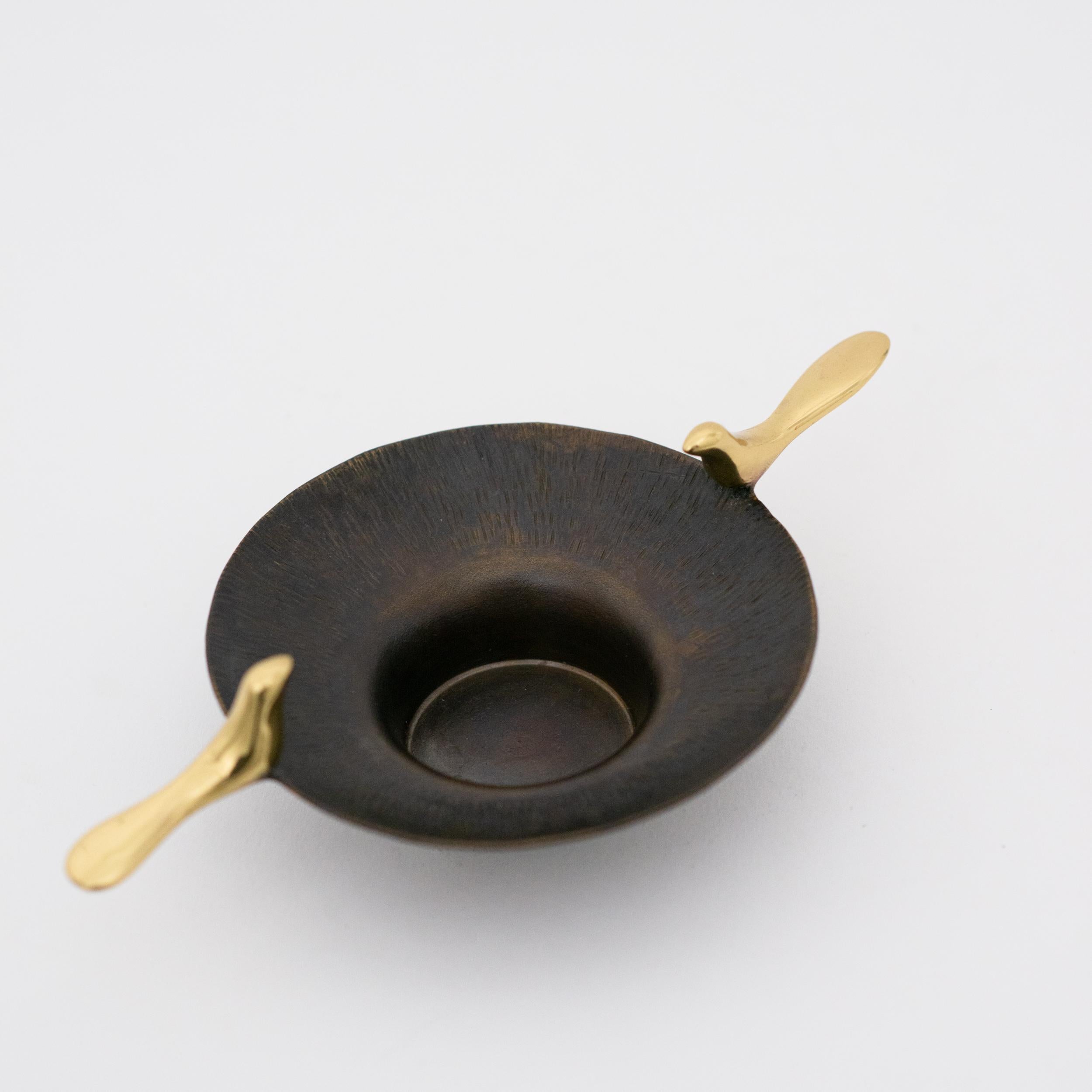 Cast Set of 3 Two Birds Brass with patina Tea Light Holders, Candleholders