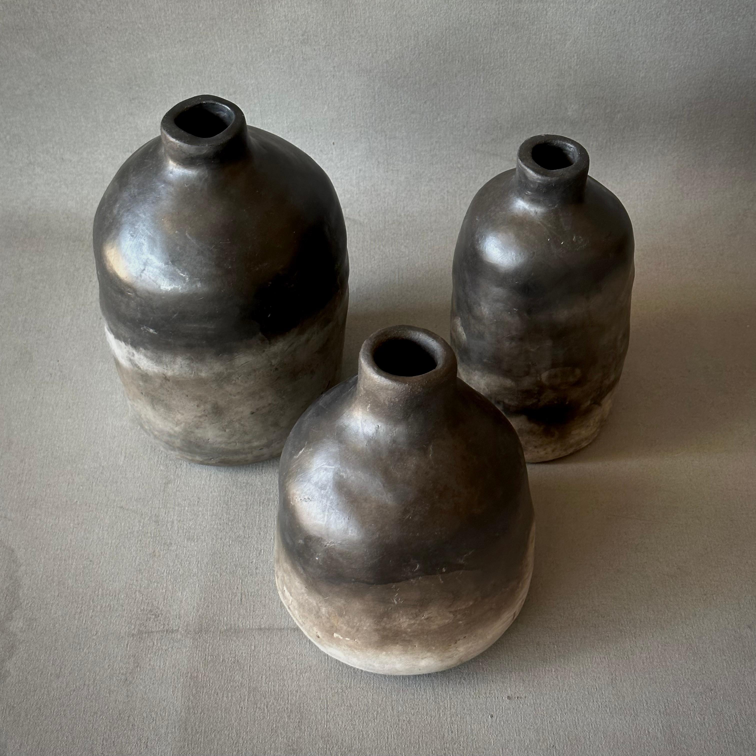 Set of Three Vessels In Good Condition In Los Angeles, CA