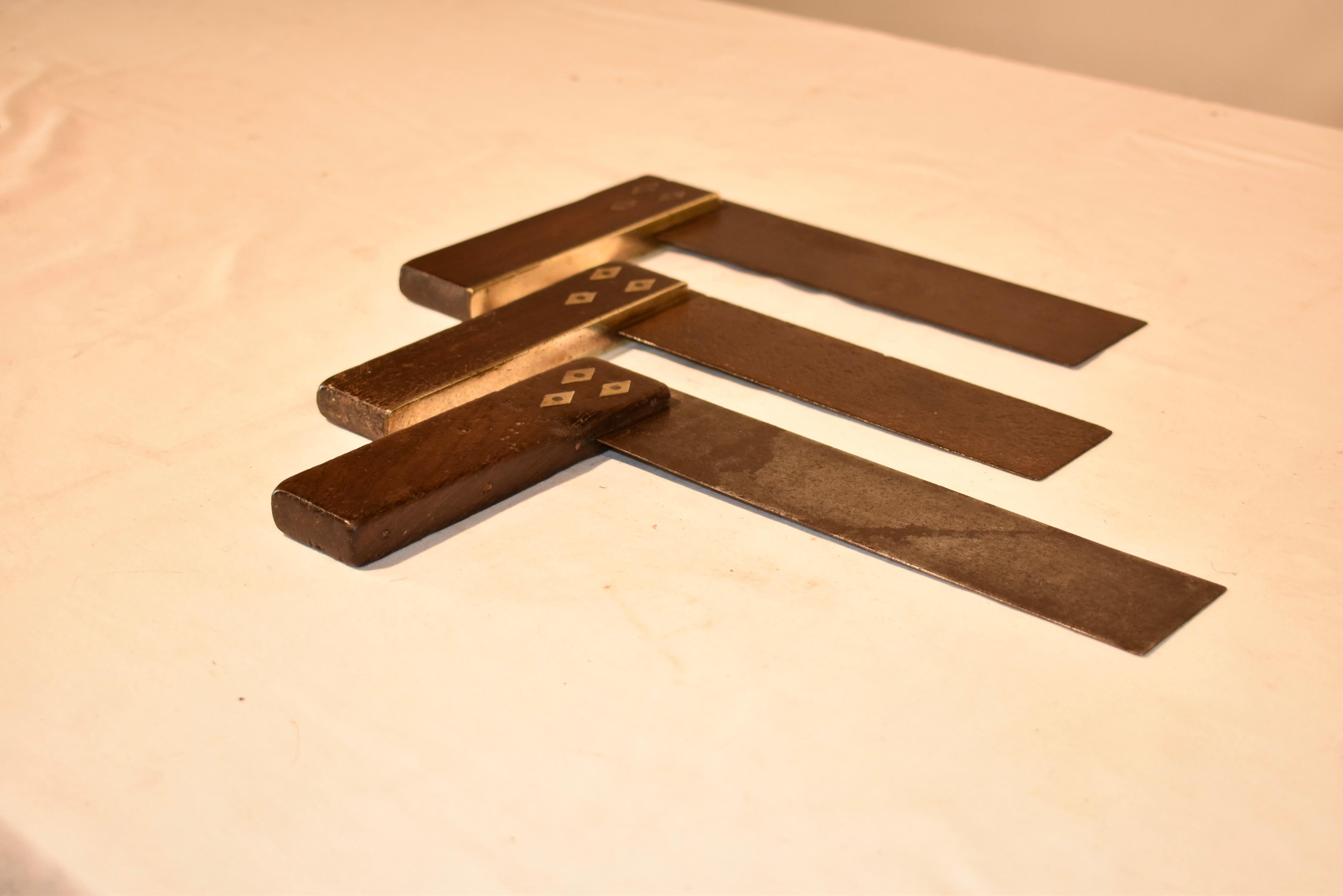 Anglais Set of Three Victorian Set Squares, C.I.C. 1880 en vente