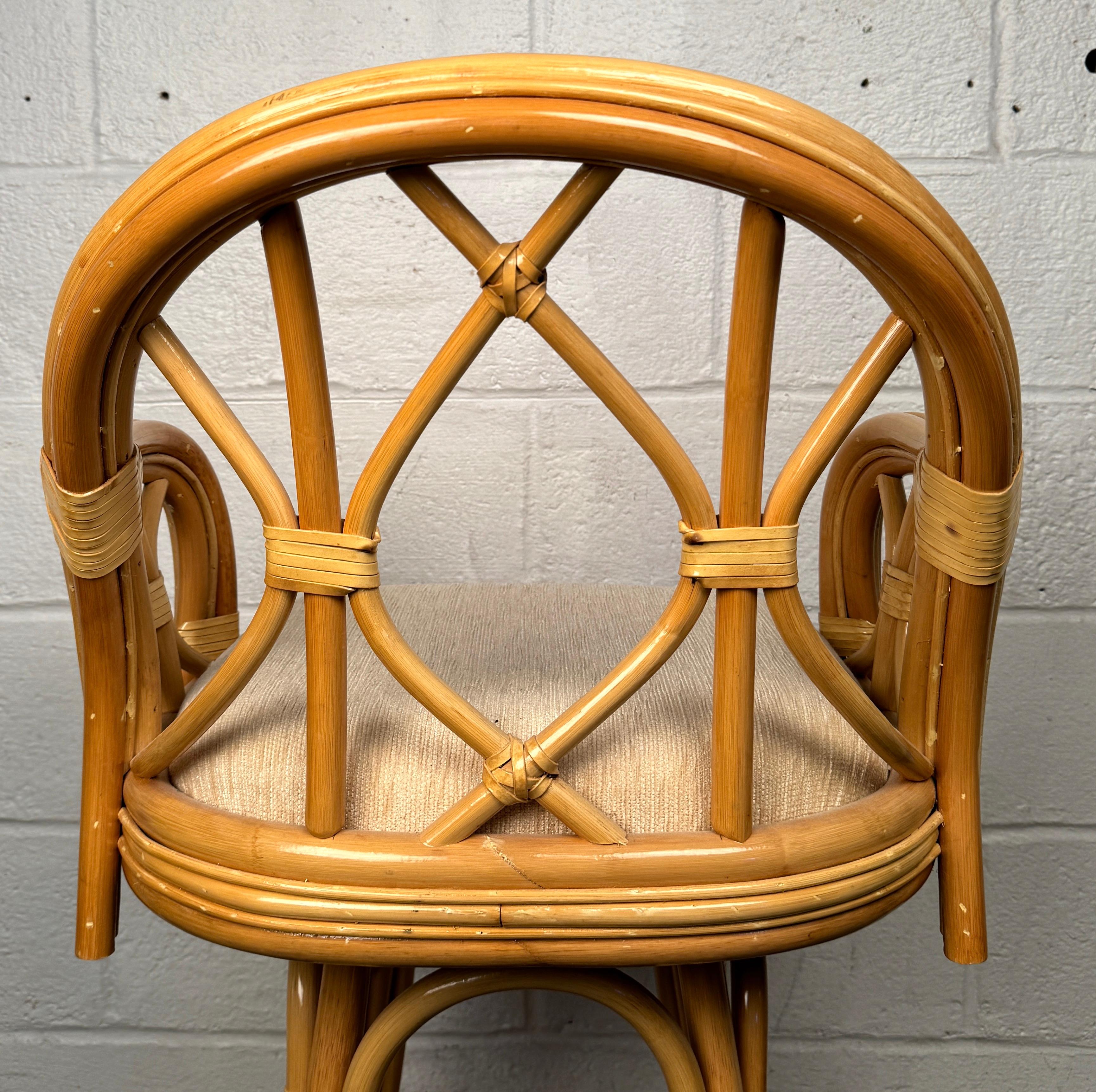 Ensemble de trois tabourets de bar en bambou vintage en vente 8