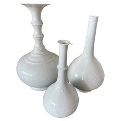 Set di tre vasi Blanc de Chine vintage