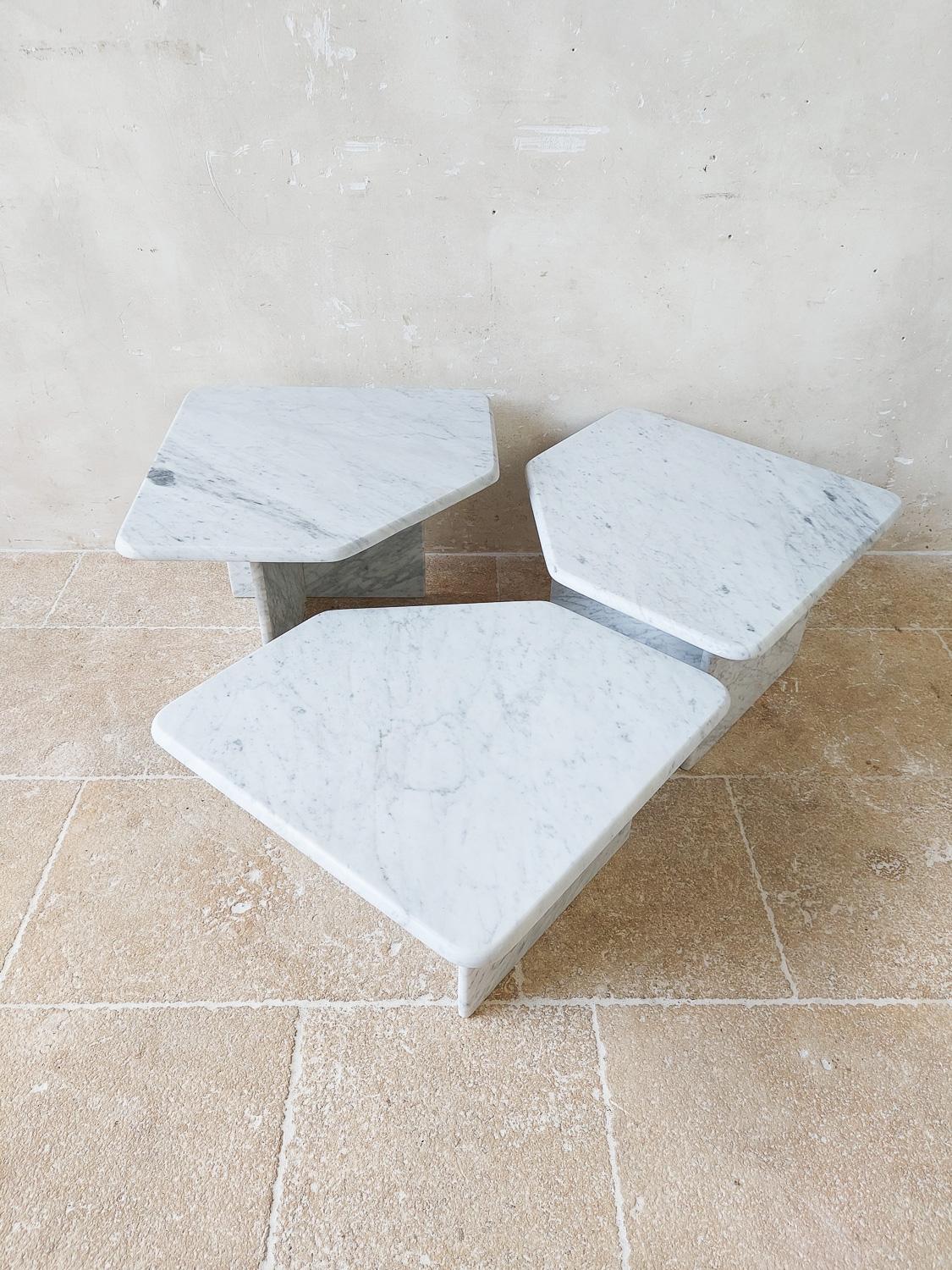 Set of three Vintage Carrara Marble Coffee Tables, 1970s For Sale 1