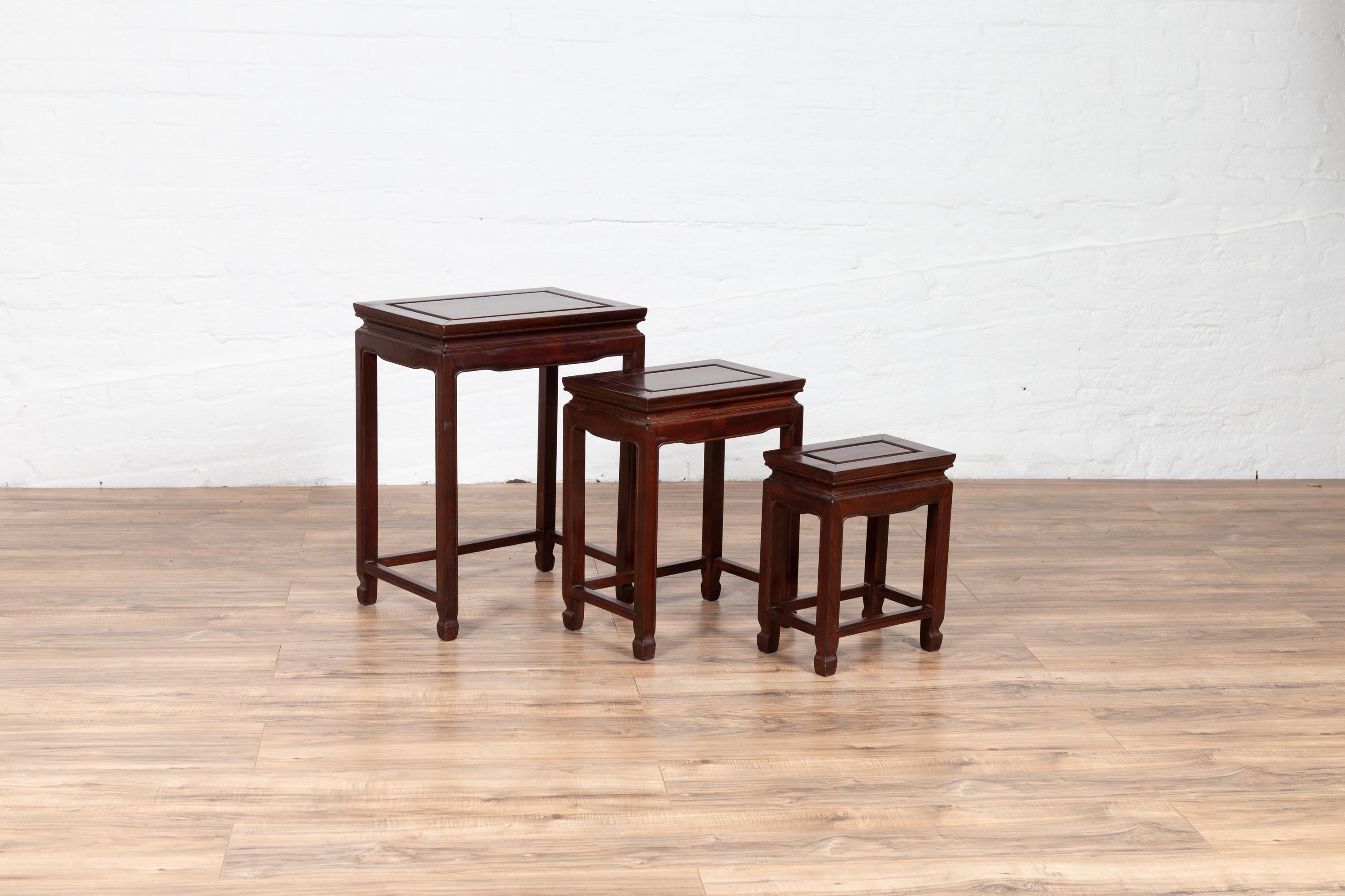 Set of Three Vintage Chinese Rosewood Nesting Tables with Dark Patina In Good Condition In Yonkers, NY