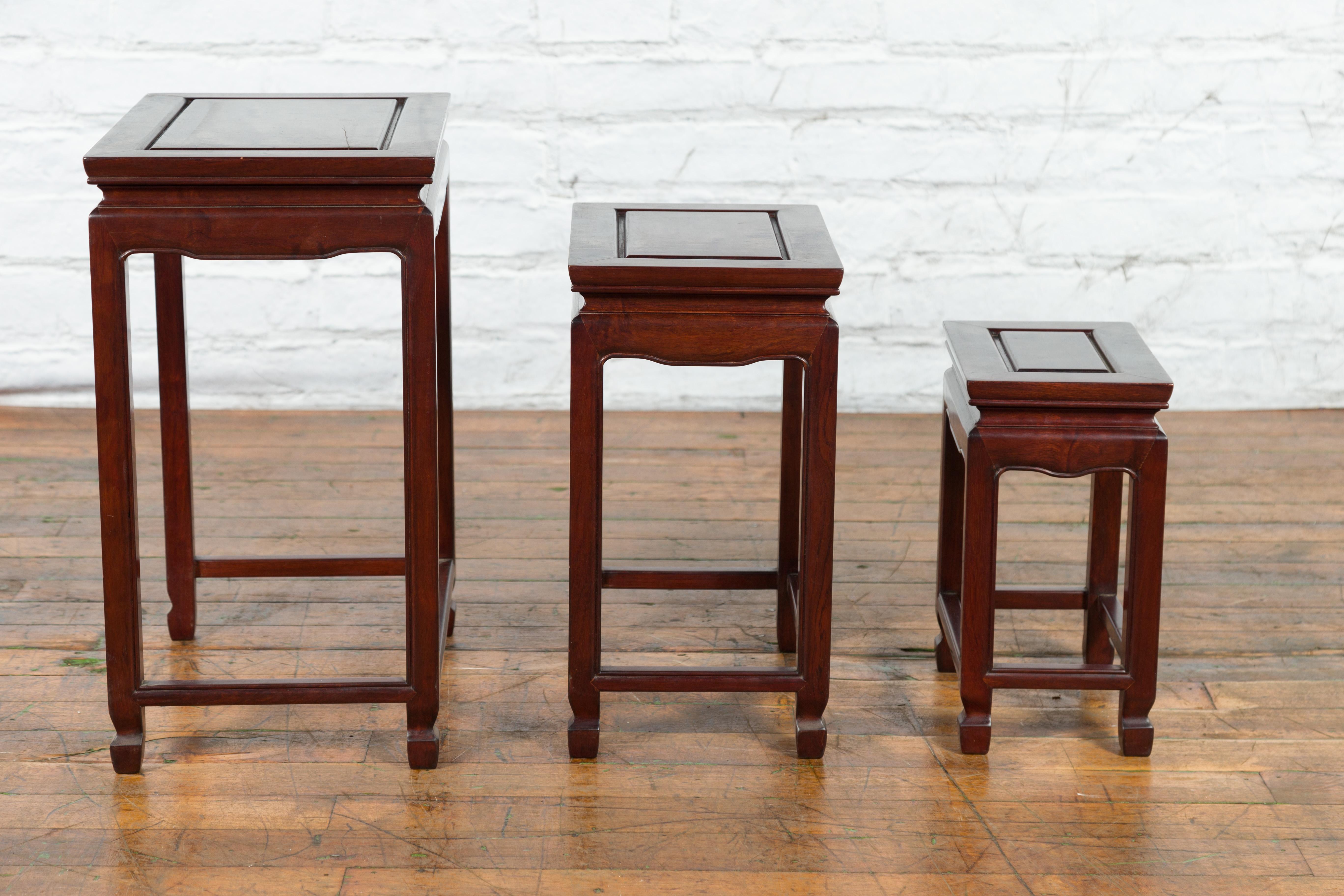 Set of Three Vintage Chinese Rosewood Nesting Tables with Dark Patina For Sale 1