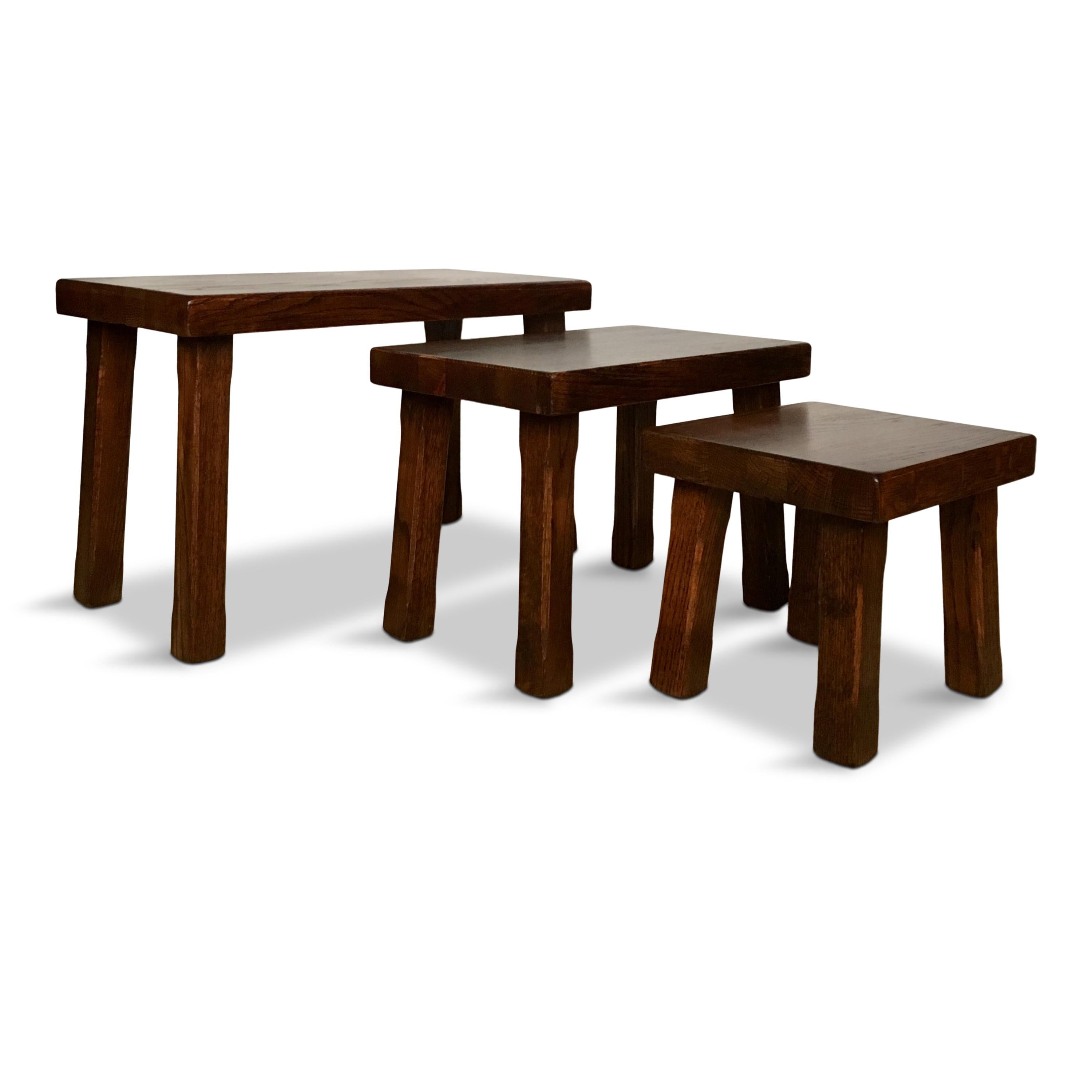 Set of Three Vintage Dutch Solid Oak Nesting Tables or Benches, 1970s In Good Condition For Sale In Riga, Latvia