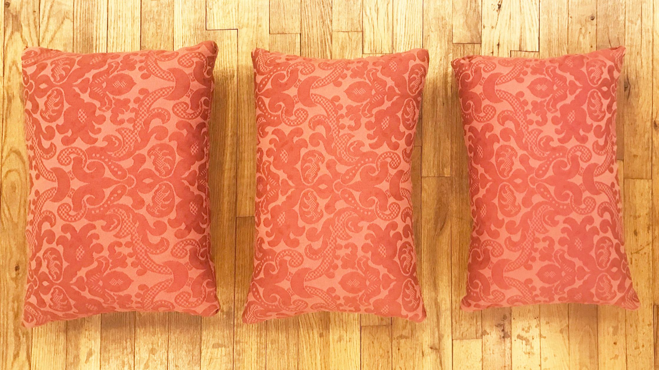 Set of Three Vintage Decorative Double-Sided French Floral Textile Pillows In Excellent Condition In New York, NY
