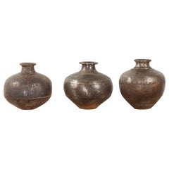 Set di tre vaschette indiane vintage in metallo con patina invecchiata