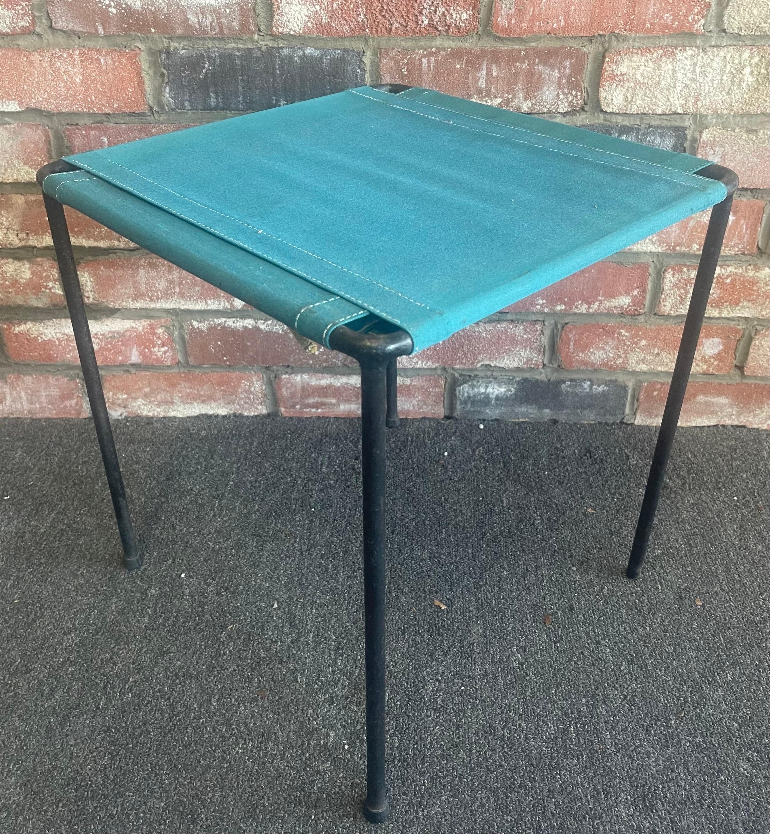 Satz von drei Beistelltischen/Hockern aus Eisen und Segeltuch im Vintage-Stil im Angebot 5