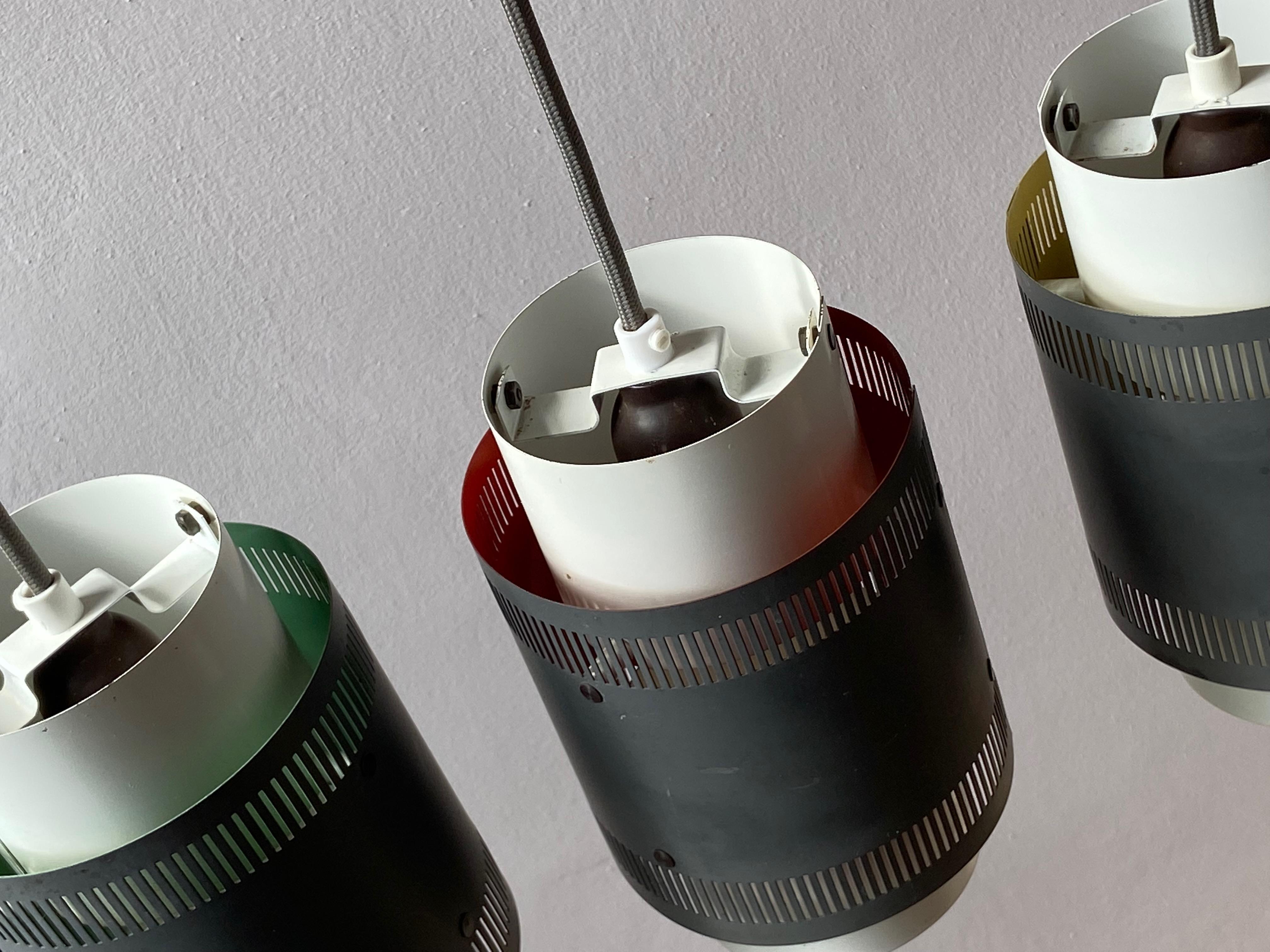 Métal Ensemble de trois lampes suspendues Vintage 1960's Made in Denmark en vente