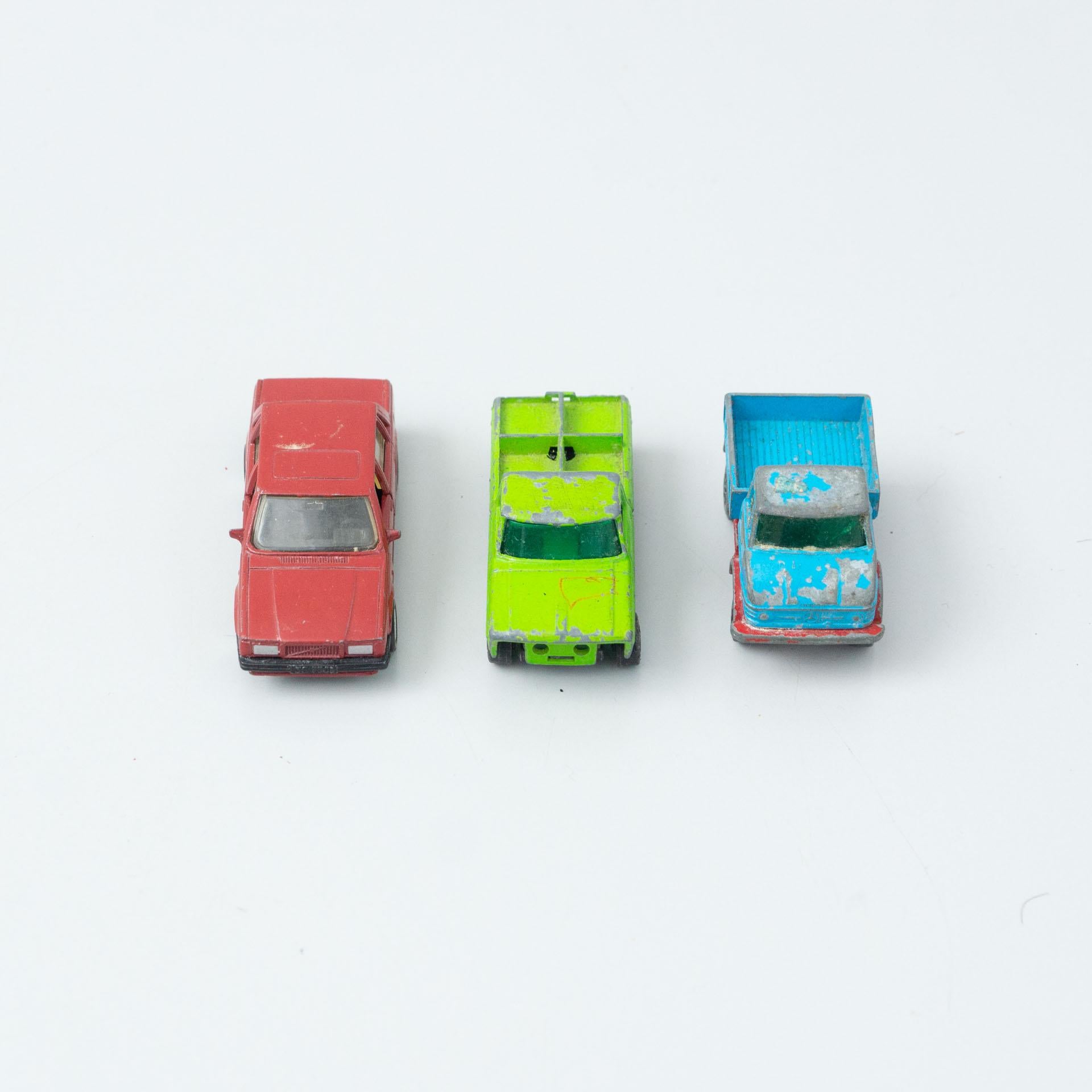 Set of three vintage toy cars.
By unknown manufacturer, circa 1960.

In original condition, with minor wear consistent with age and use, preserving a beautiful patina.

Materials:
Metal
Plastic

Dimensions (each one):
D 7.2 cm x W 3 cm x H