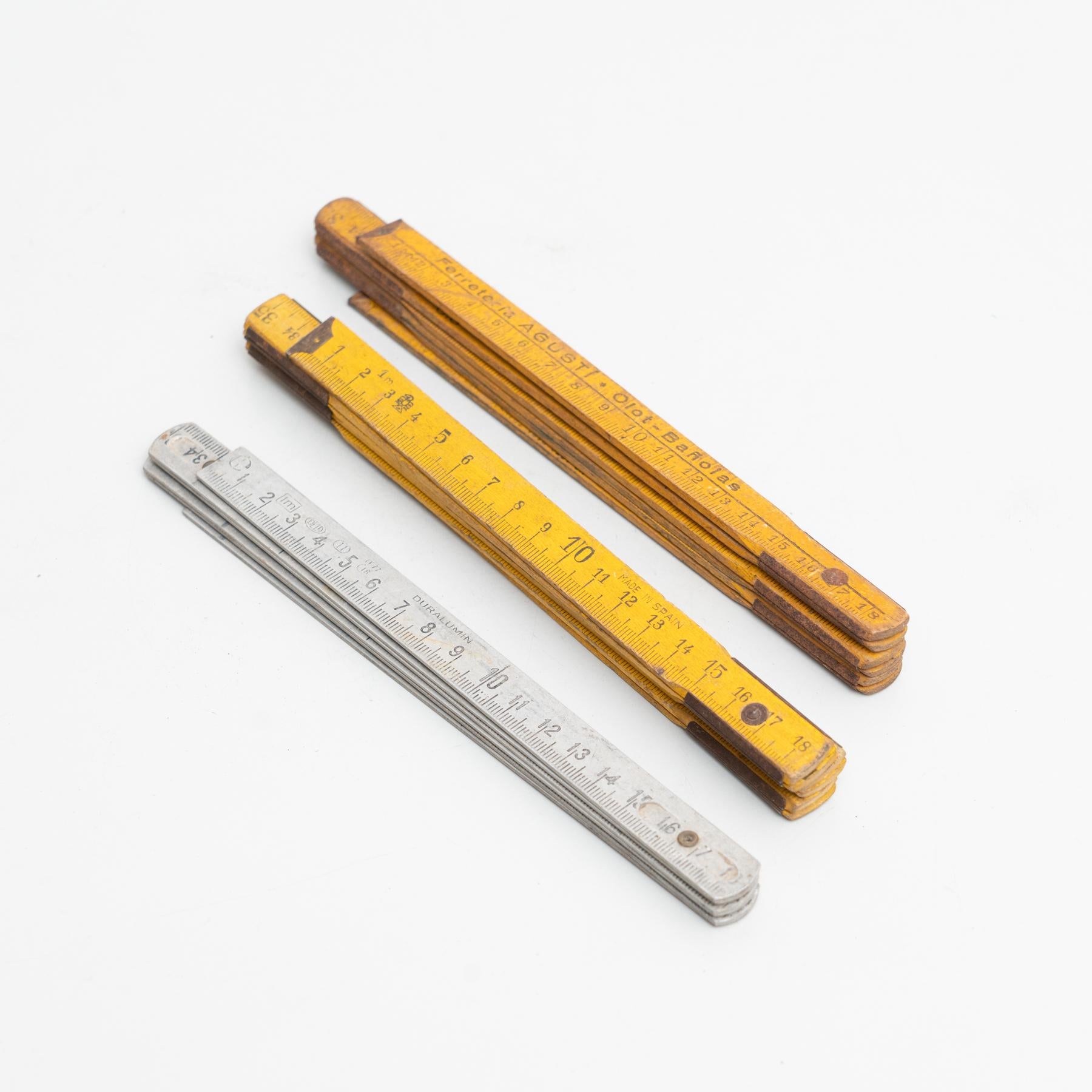 Set of Three Vintage Wooden Measuring Sticks, circa 1950 For Sale 8