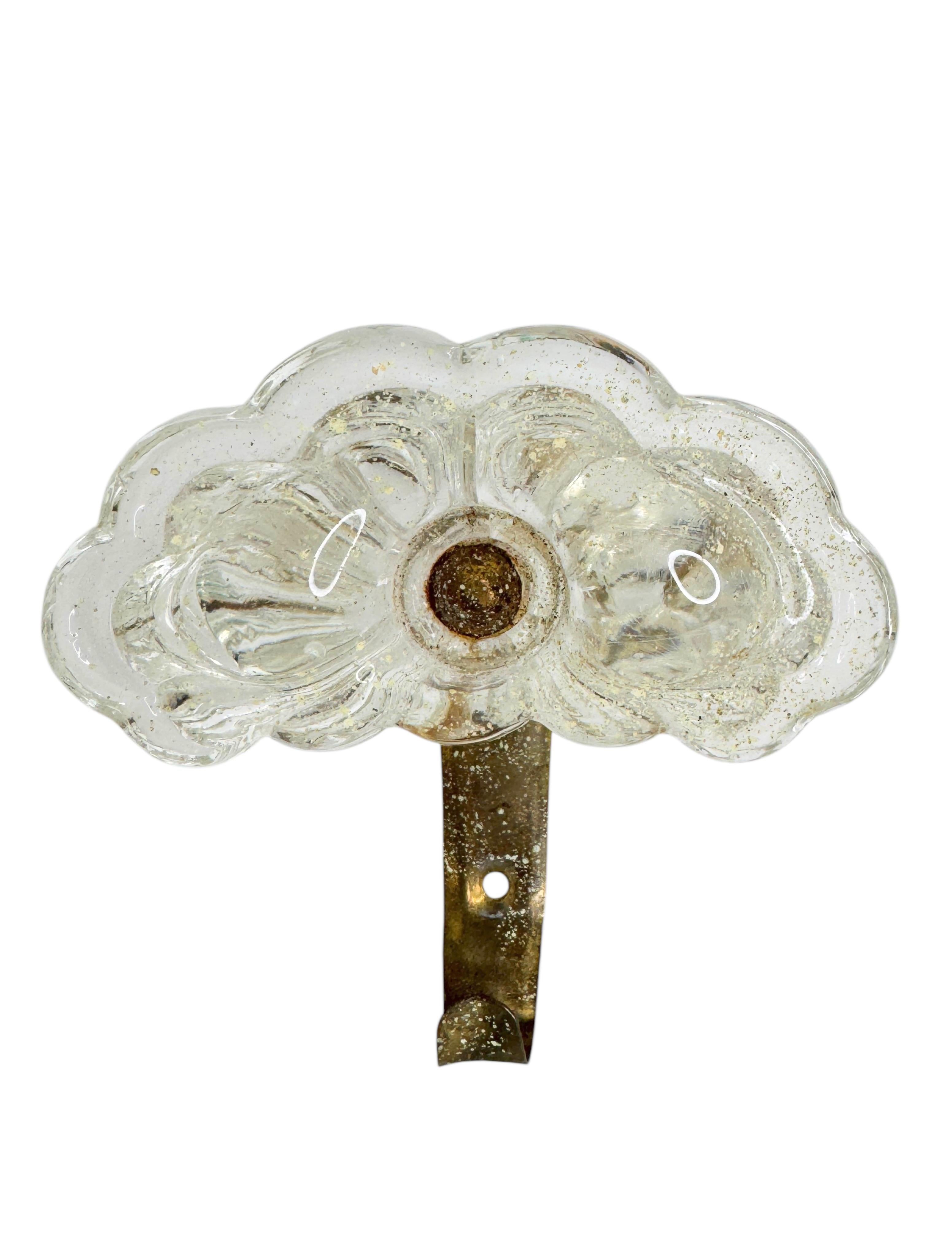 Mid-Century moderno Set di tre appendiabiti da parete, vetro di Murano e ottone, metà del secolo scorso, 1950 in vendita