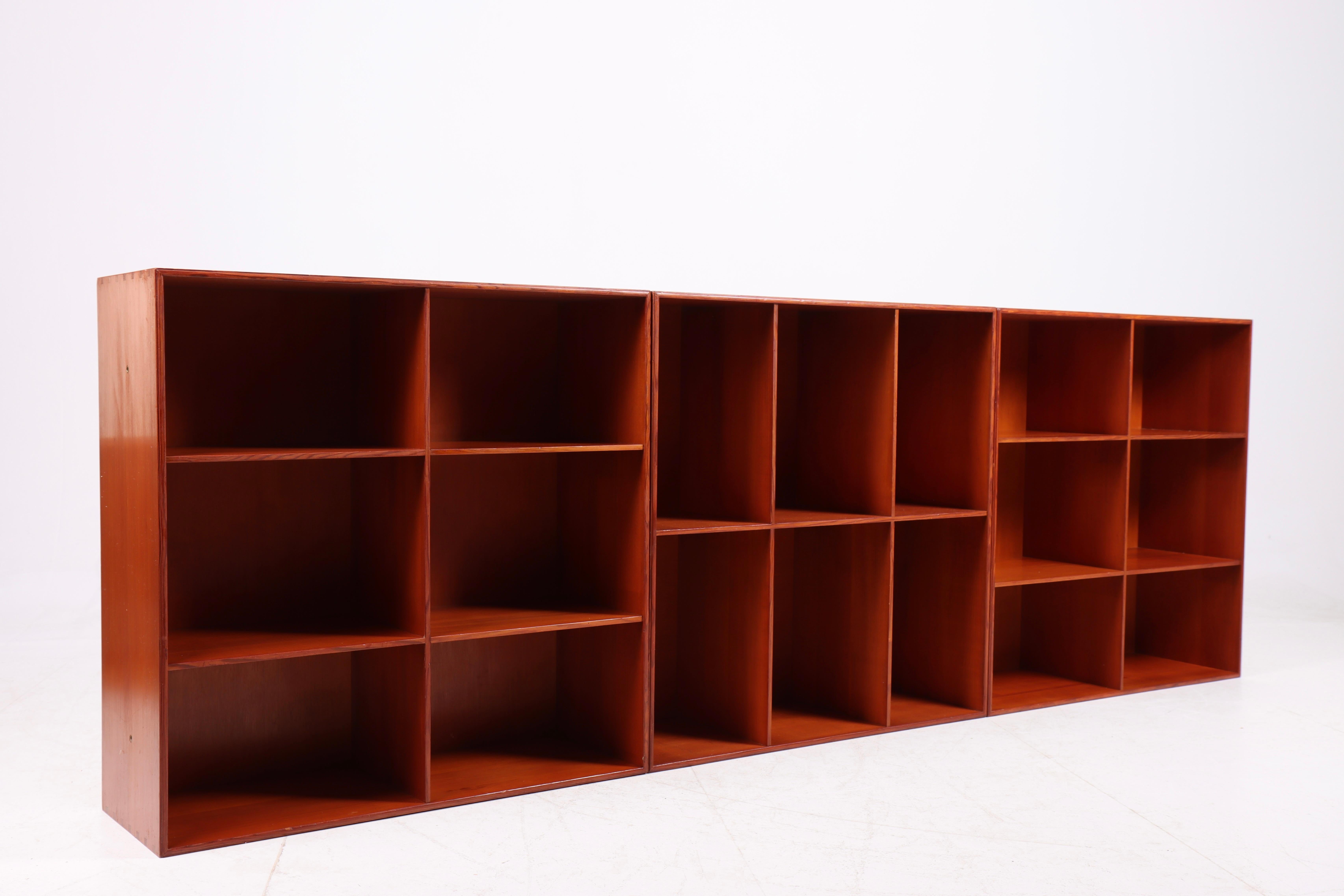 wall mounted bookcases