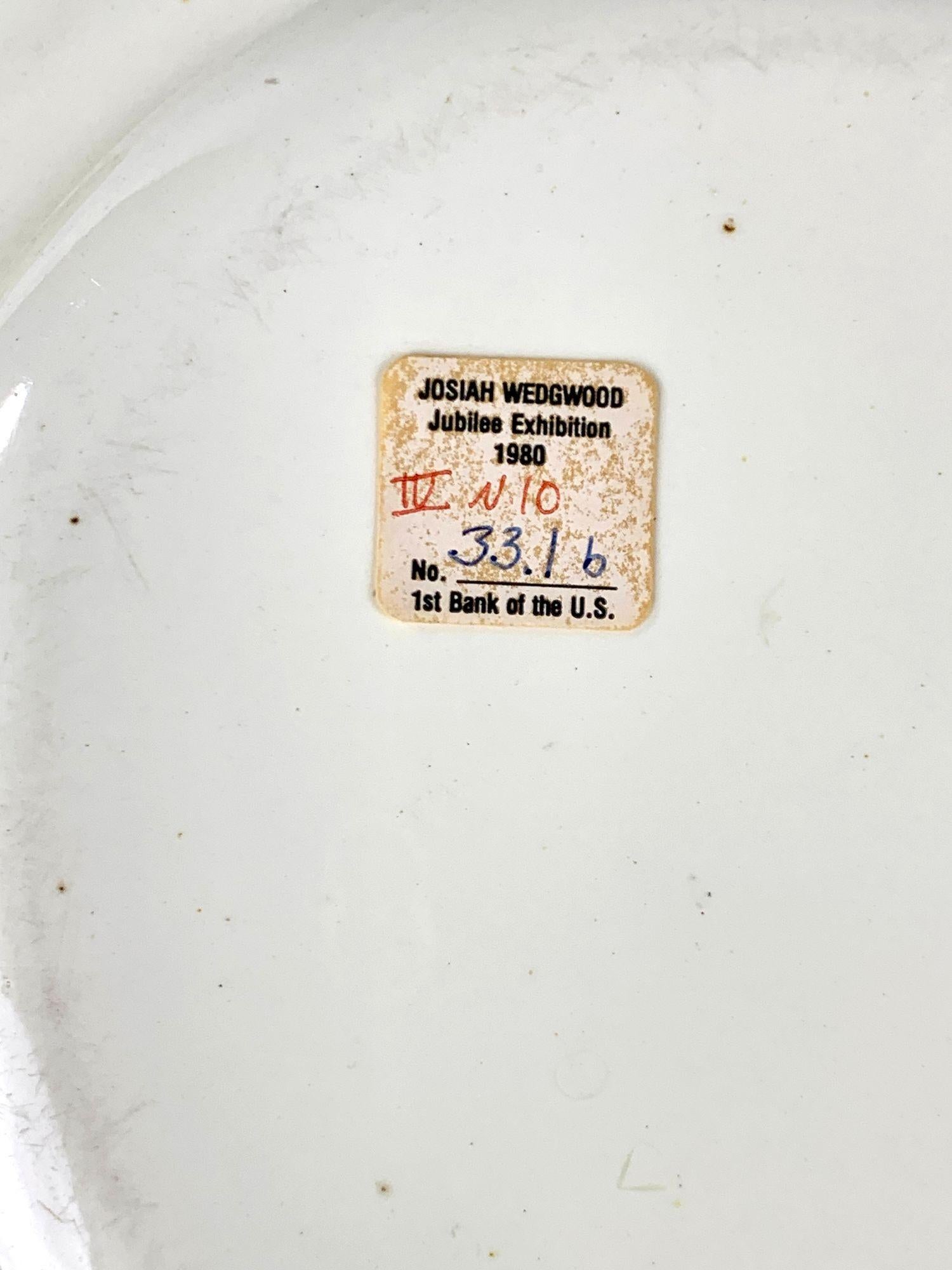 Set di tre piatti Wedgwood Creamware con stampe di paesaggi Inghilterra 18° secolo in vendita 3