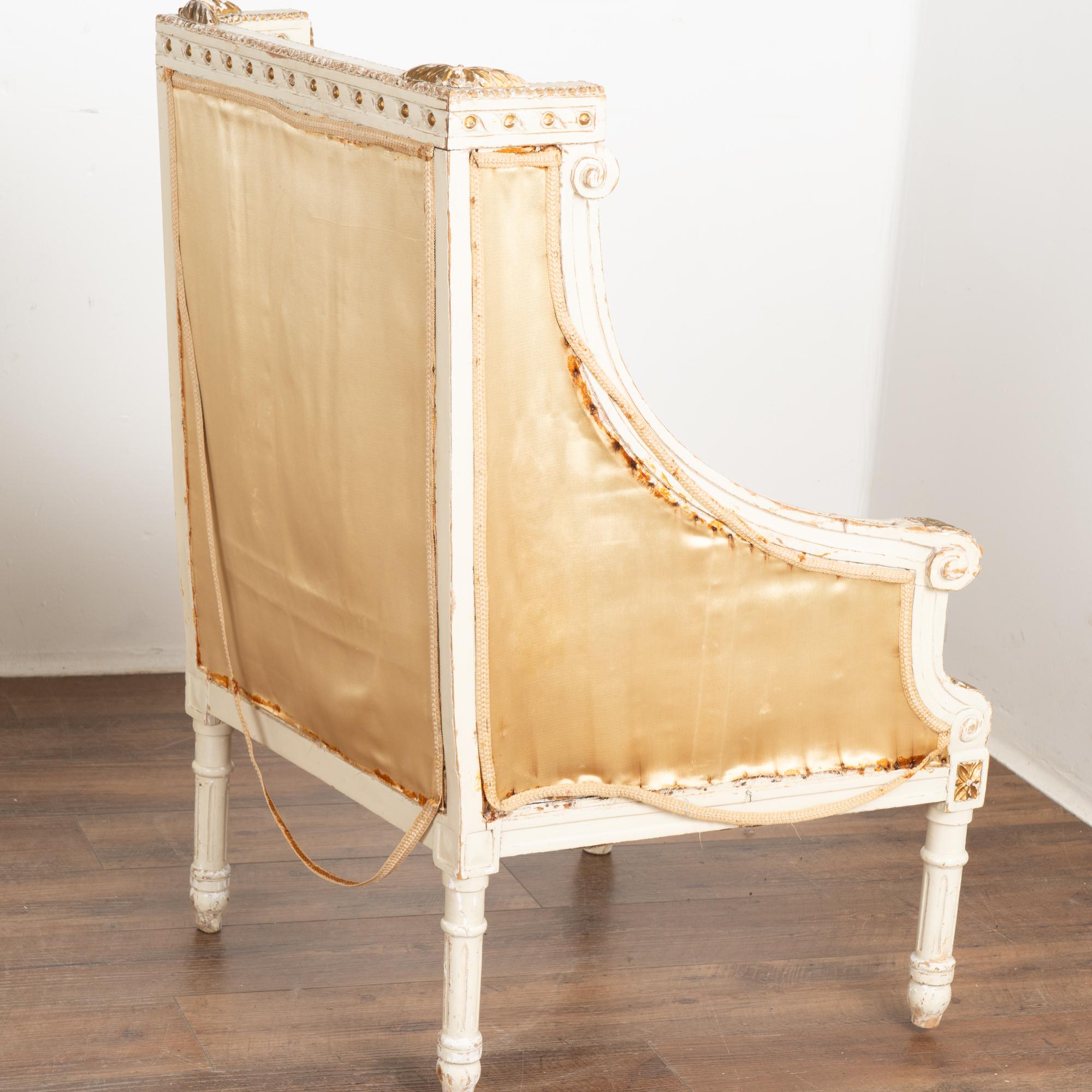 Set of Three White and Gold Arm Chairs, France circa 1890 For Sale 5