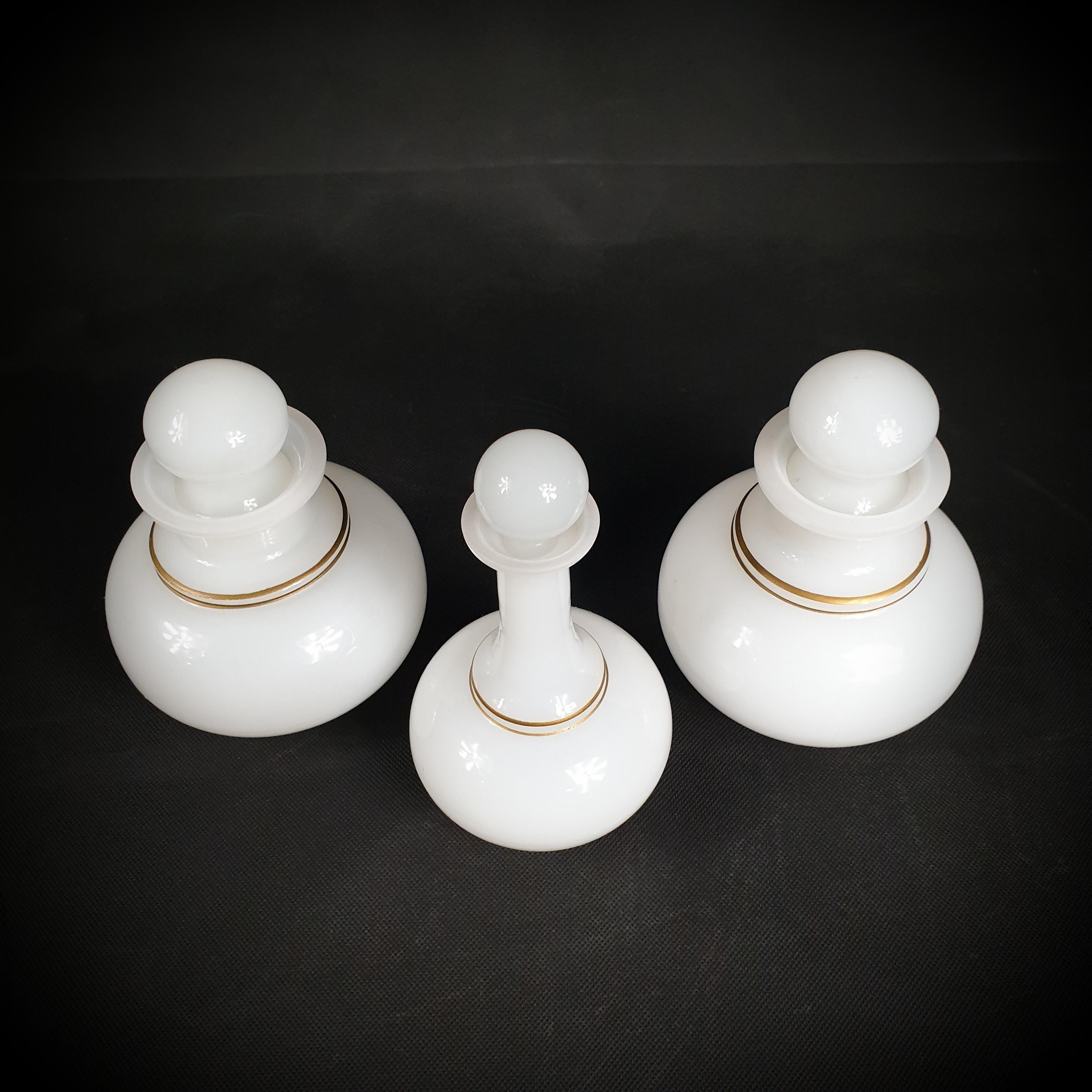 Late Victorian Set of Three White Opaline Bohemian Glass Goblet Shaped Lidded Bottles Jars  For Sale