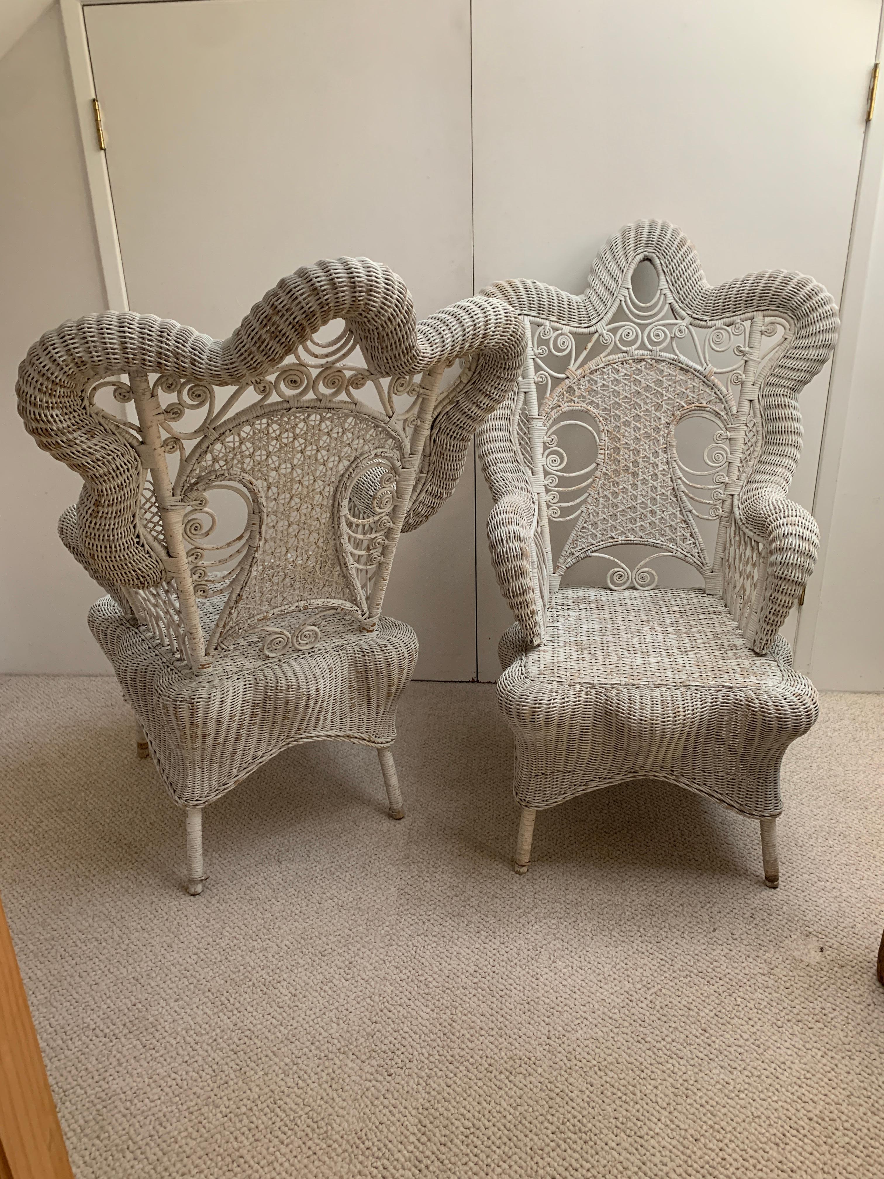 Set of Three White Victorian Wicker Chairs In Good Condition In Los Angeles, CA