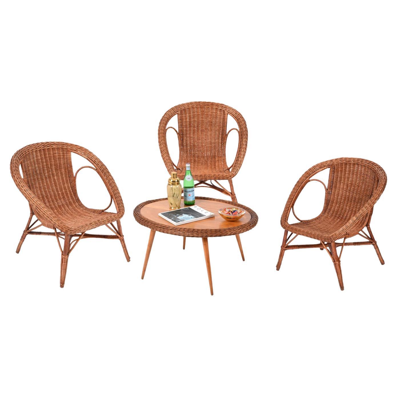 Set of Three Wicker and Wood Armchairs and Table, Italy 1960s For Sale