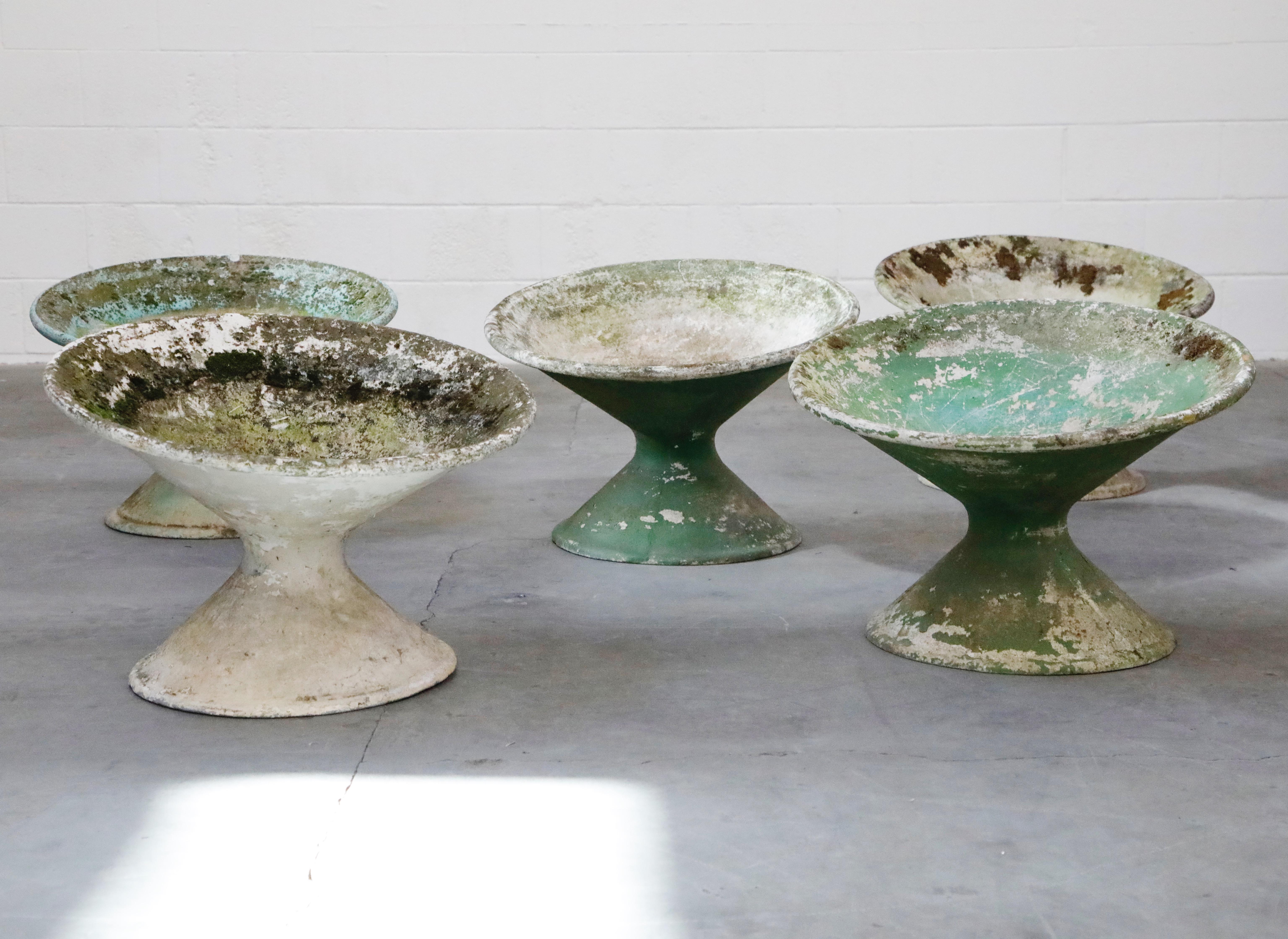 Set of Three Willy Guhl for Eternit Tilted Concrete Planters, circa 1968 9