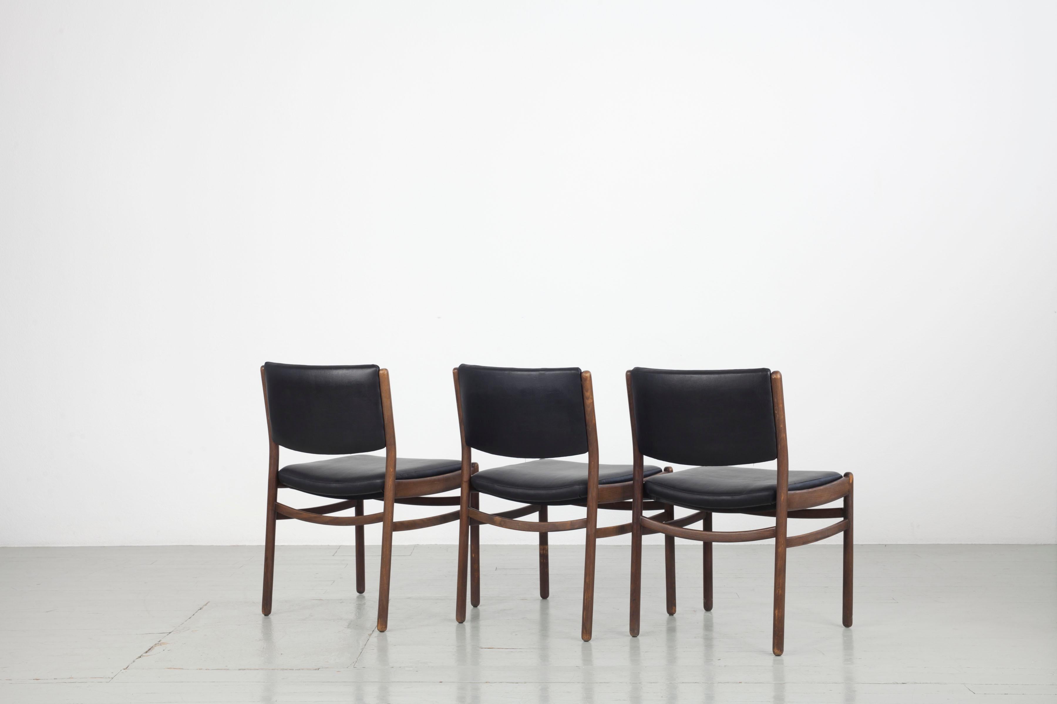 Italian Set of Three Wooden Chairs with Black Leatherette Upholstery, Italy 60s For Sale