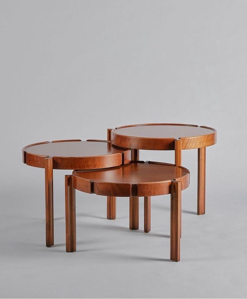 Set of three Italian nesting tables, 1950s

Set of very comfortable stackable tables made of wood, it is a sober but very elegant design, capable of giving refinement and functionality to the domestic environment.

The diameter is the same for the 3