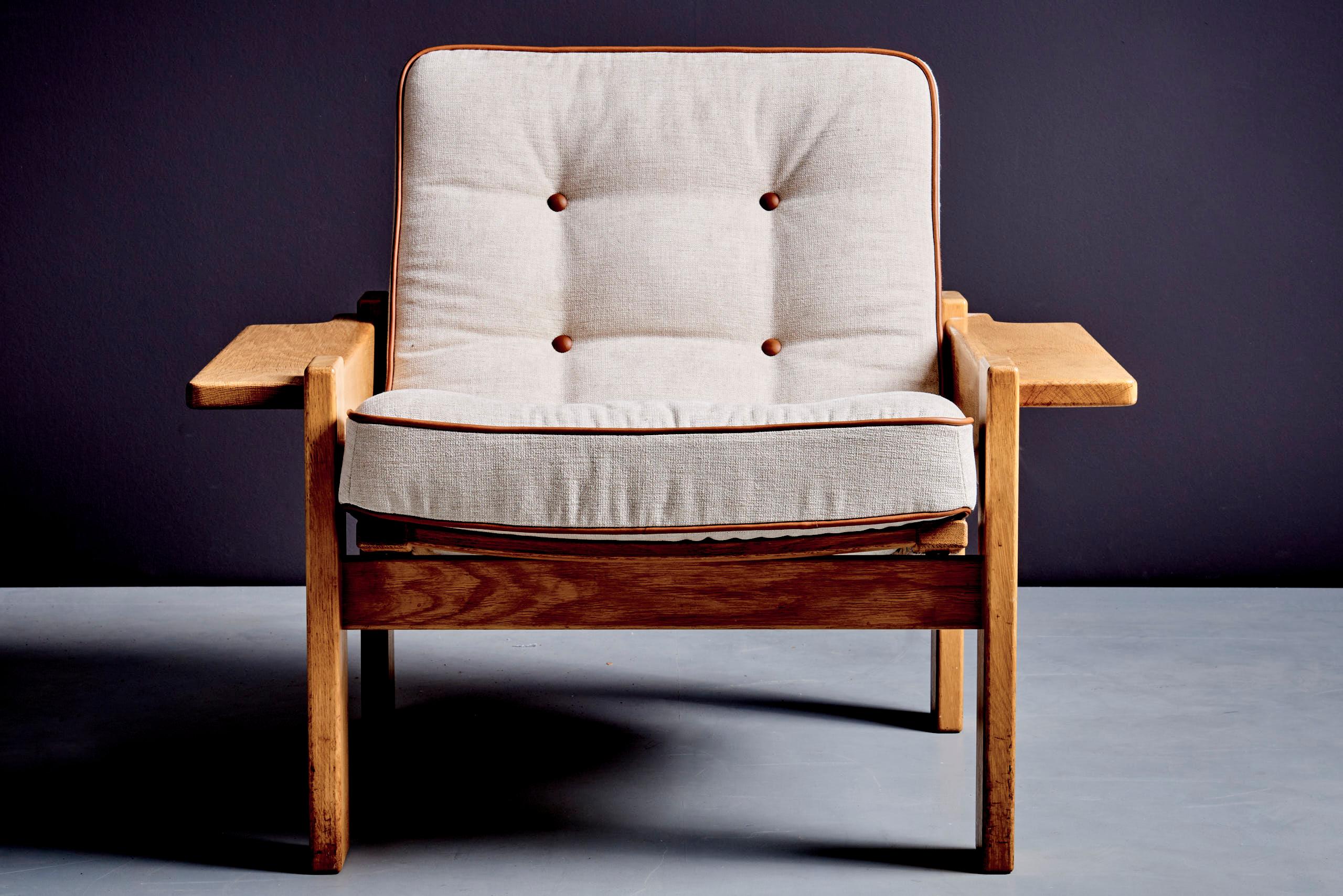 Cuir Ensemble de trois chaises longues Yngve Ekström pour Swedese en vente