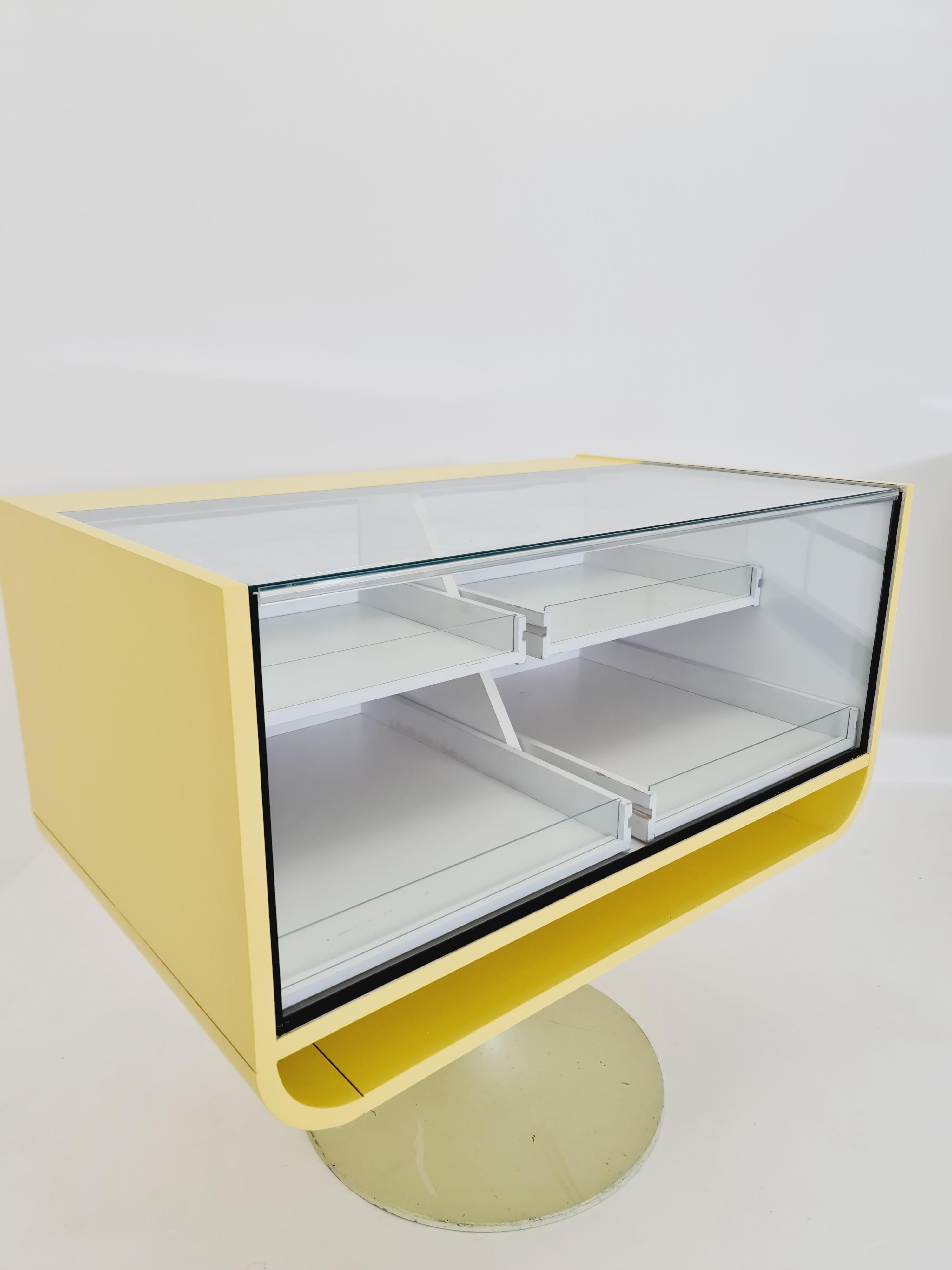 Set of Tow Space Age Midcentury Tulip Show Case Drawers with Glass Front, 1970s For Sale 4